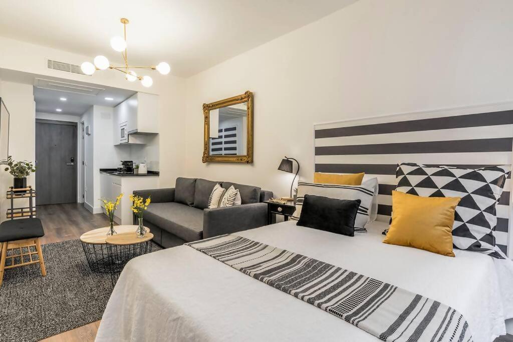 Lejlighed Location In The Of 166 Madrid