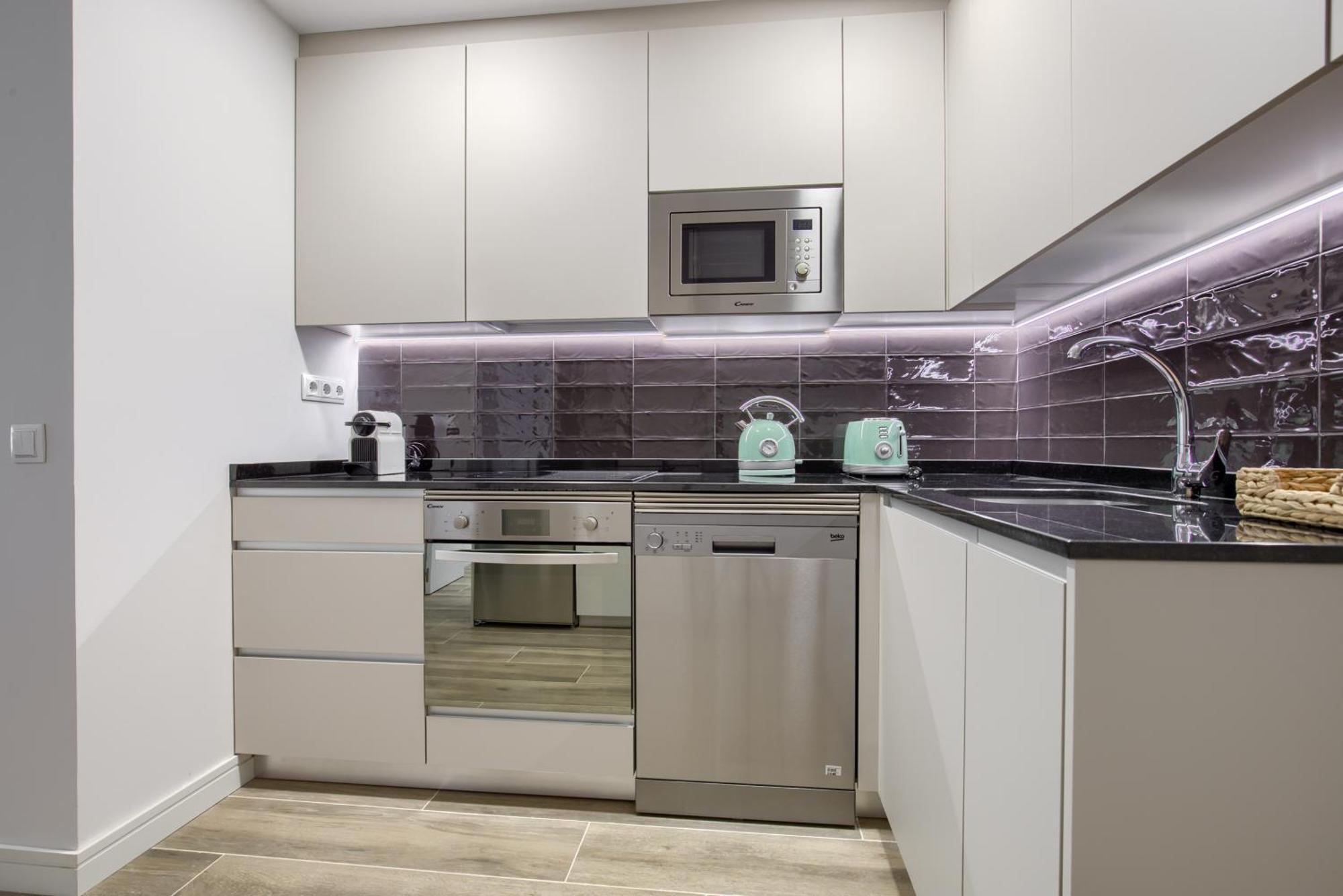 Dobo Homes - Sv19 * Madrid