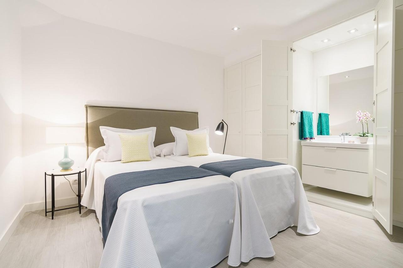 Homeclub Modern Luxurious Don Felipe Ii