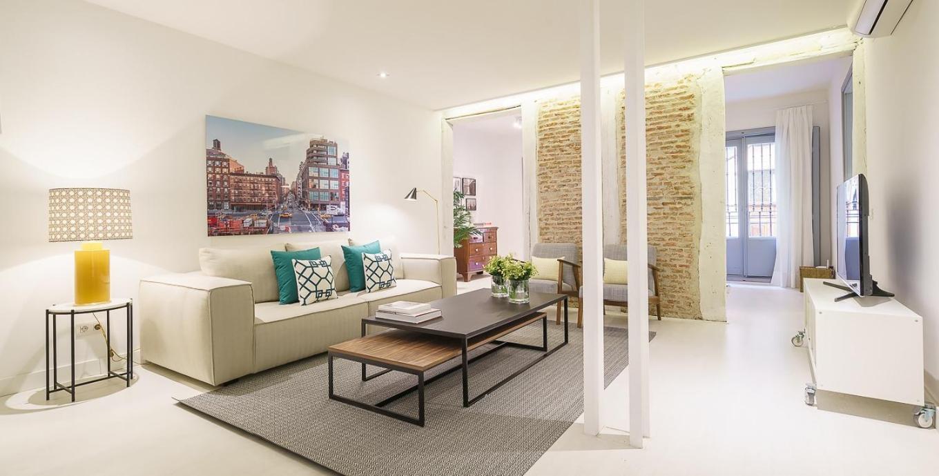 Apartment Homeclub Modern Luxurious Don Felipe Ii