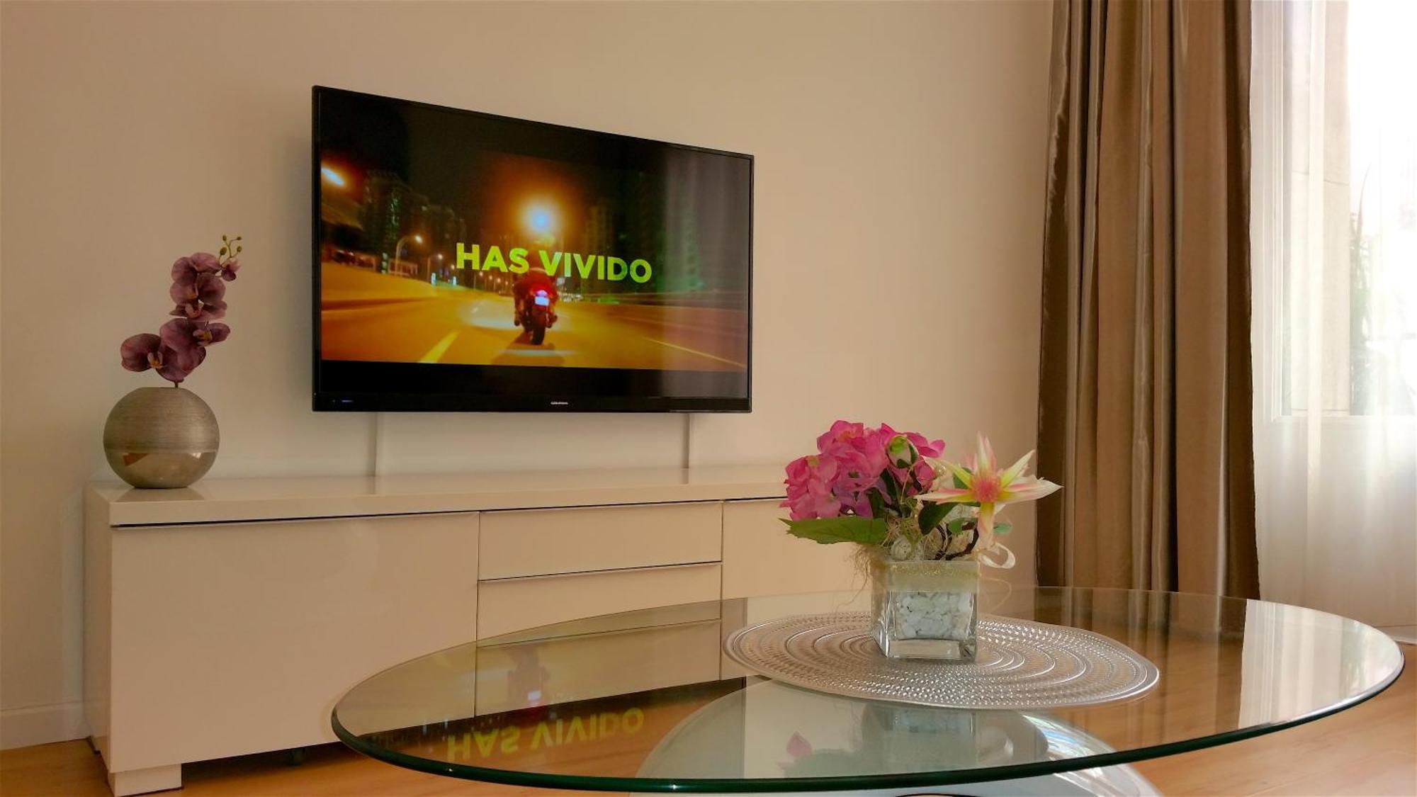 Plaza Apartment