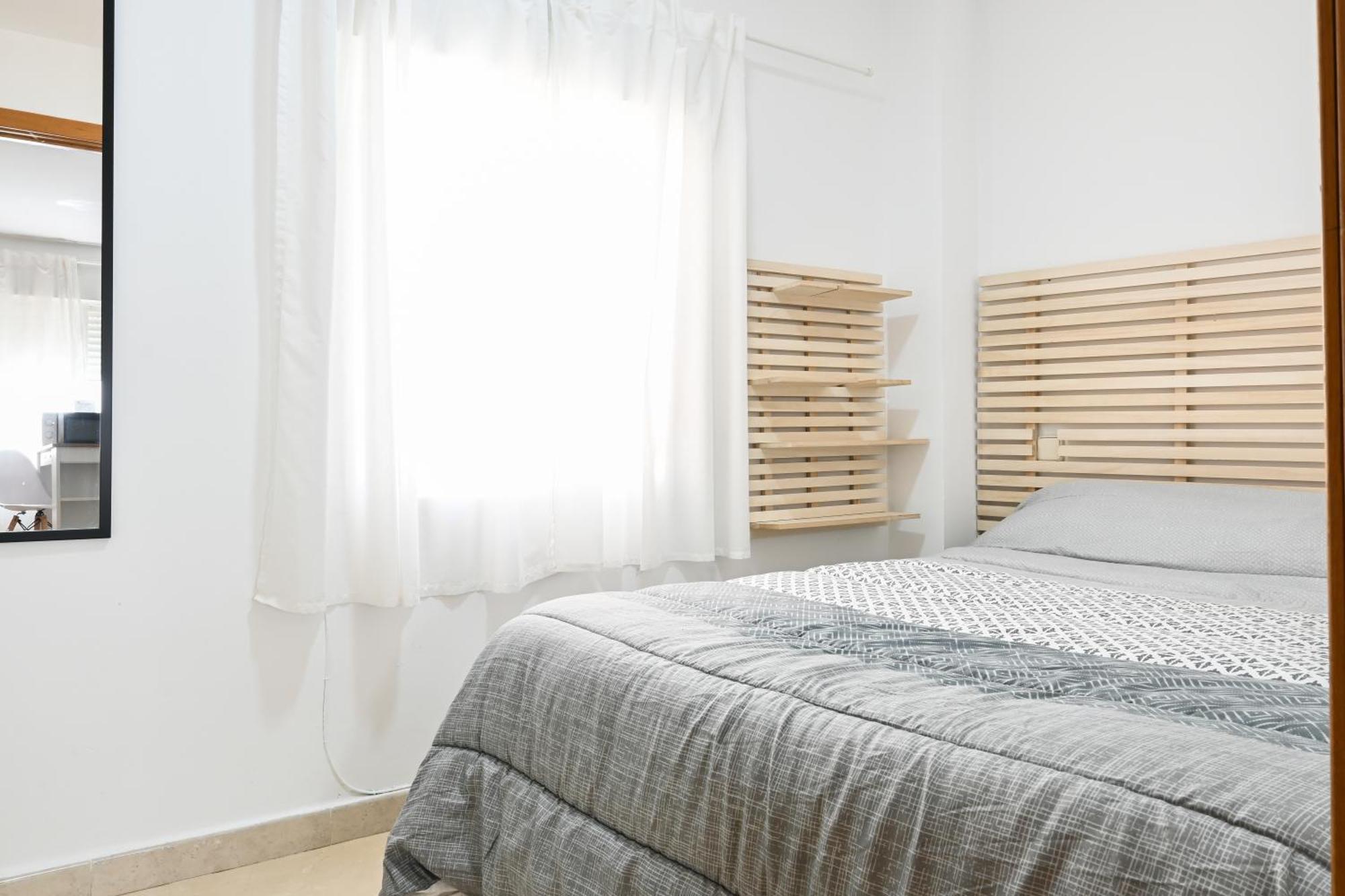 Apartment For Acogedor Temporal En Vallecas Tu Nuevo Hogar En Un Barrio Con Encanto Mdv1b *