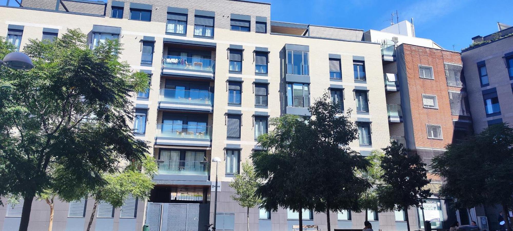 Apartment Entero Junto A Cuatro Caminos Con Licencia Del Ayto De Madrid