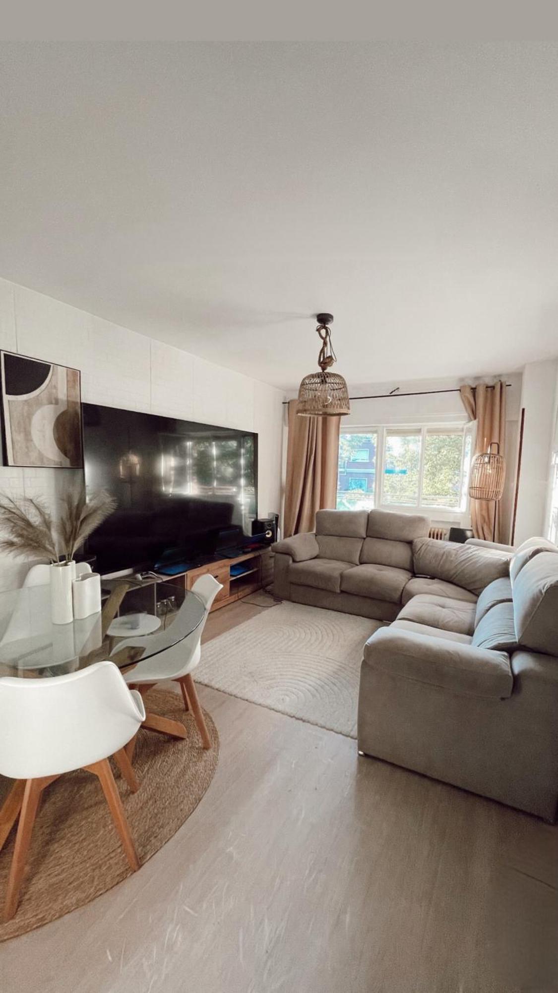 Apartment Amplia Habitacion En