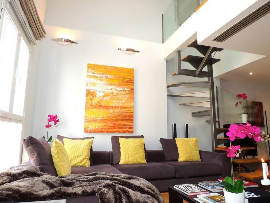 Luxury Duplex 10 Min From Gran Via * Madrid