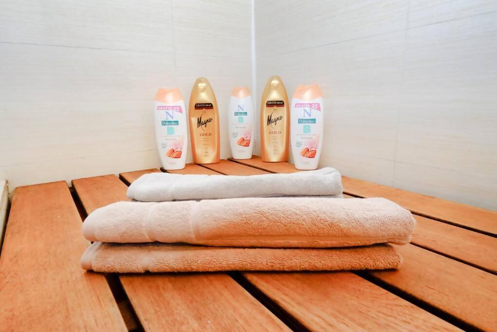 Luxury Duplex 10 Min From Gran Via Apartment *