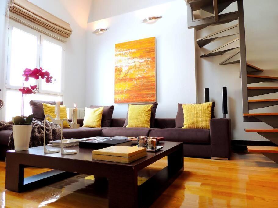 Luxury Duplex 10 Min From Gran Via Apartment