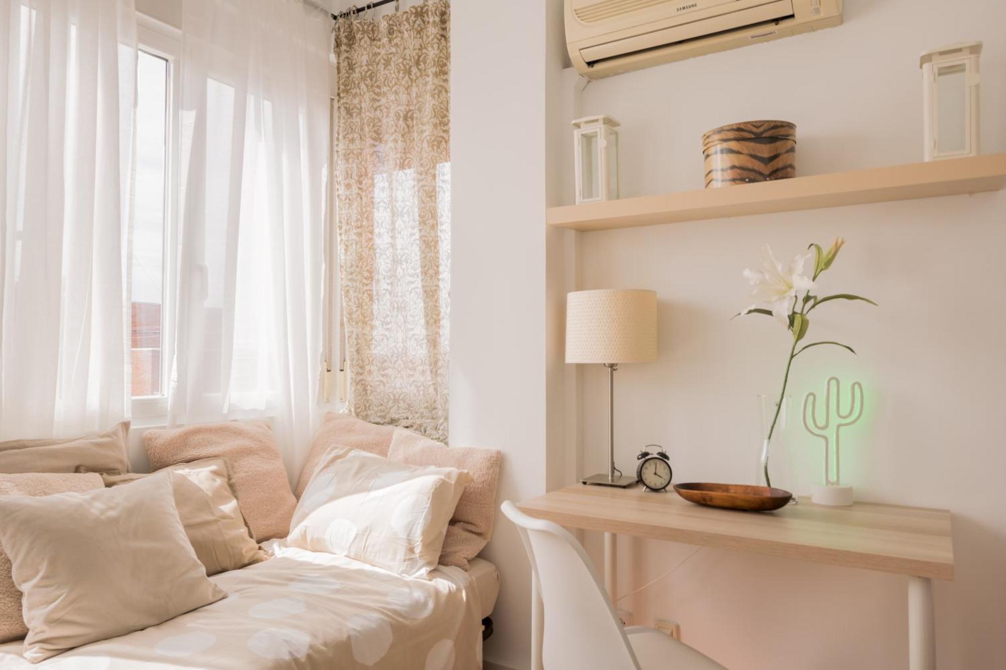 Sunny And Cozy With Ensuite Bathroom Homestay