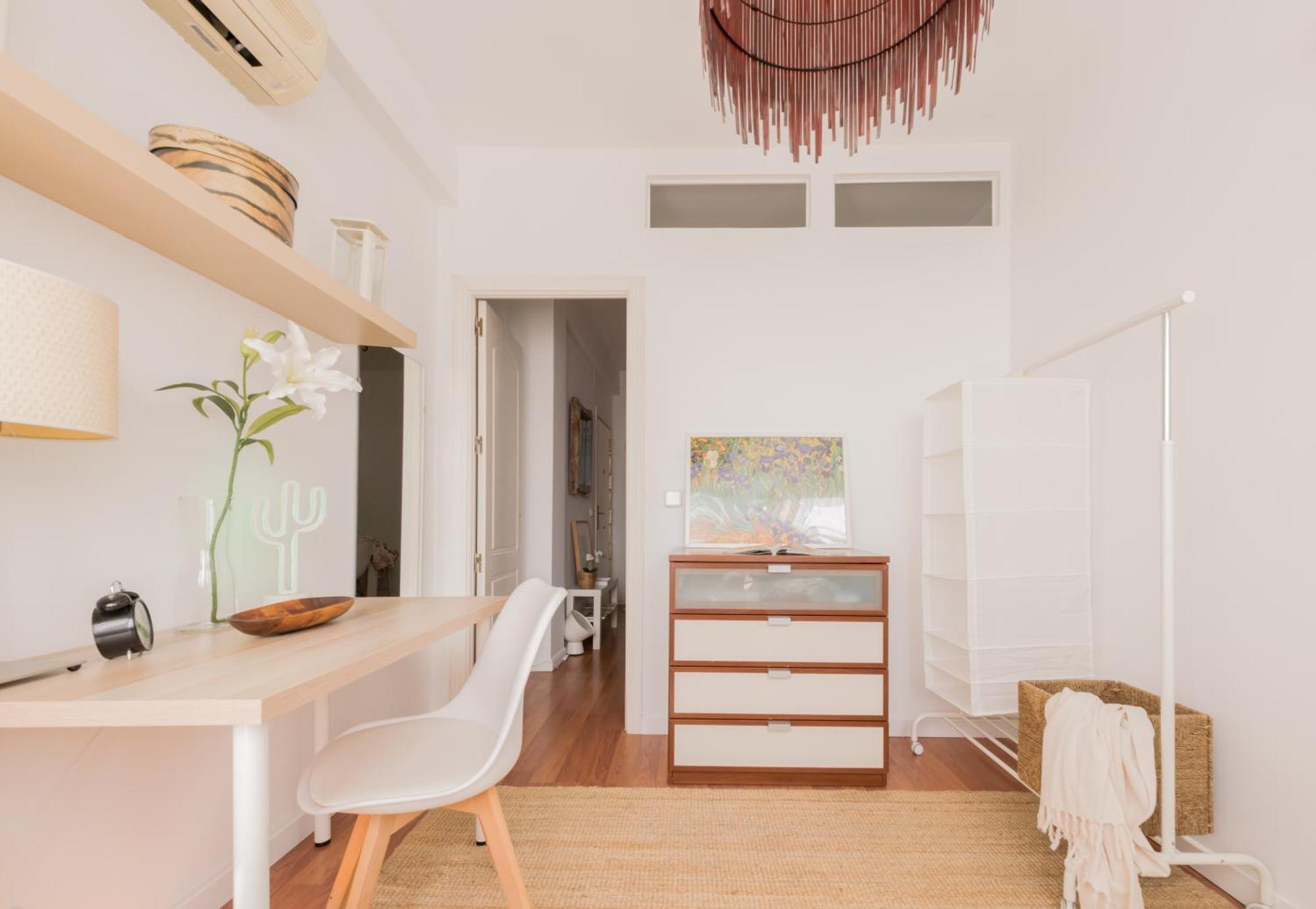 Homestay Sunny And Cozy With Ensuite Bathroom Madrid