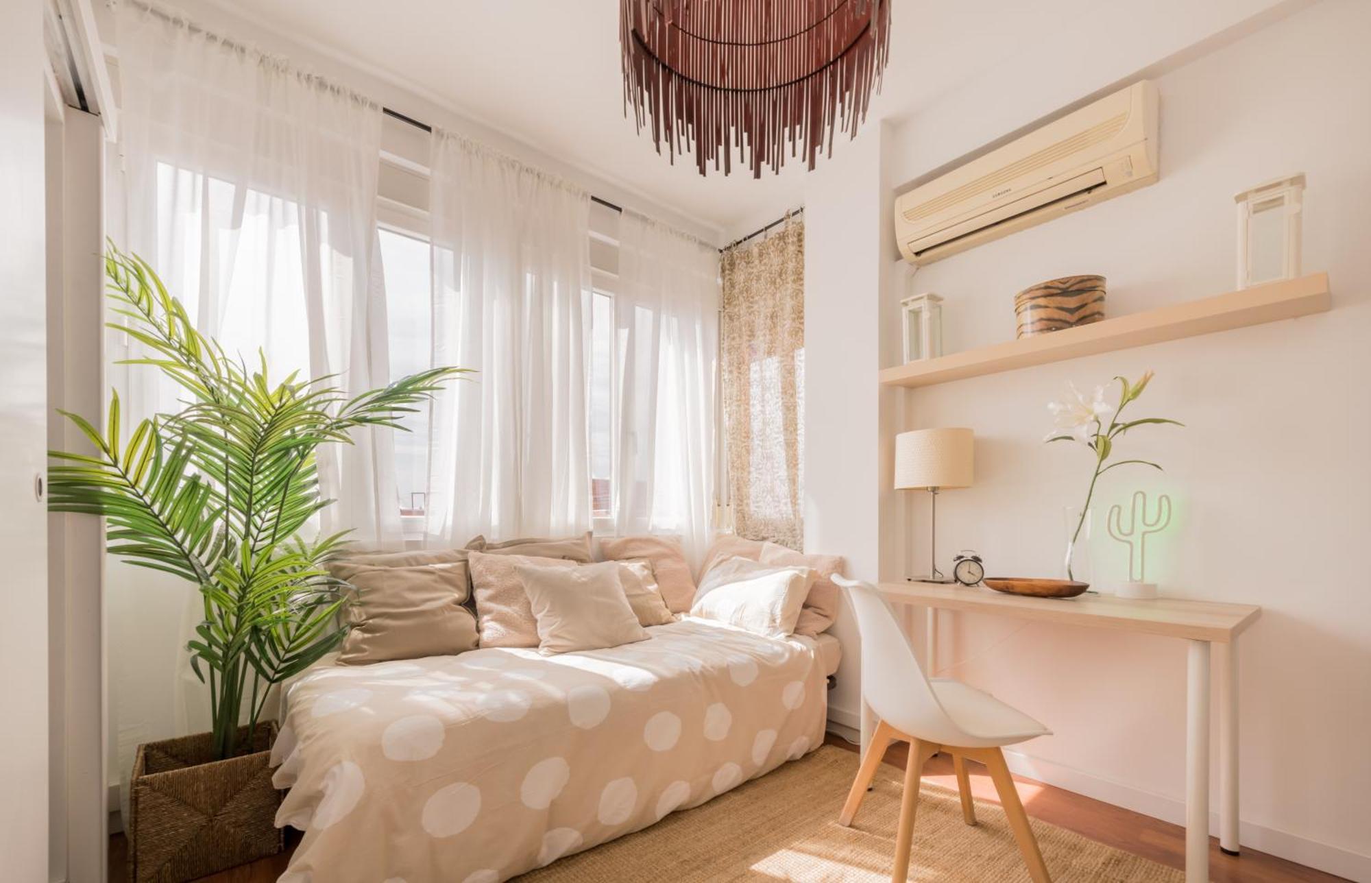 Homestay Sunny And Cozy With Ensuite Bathroom *