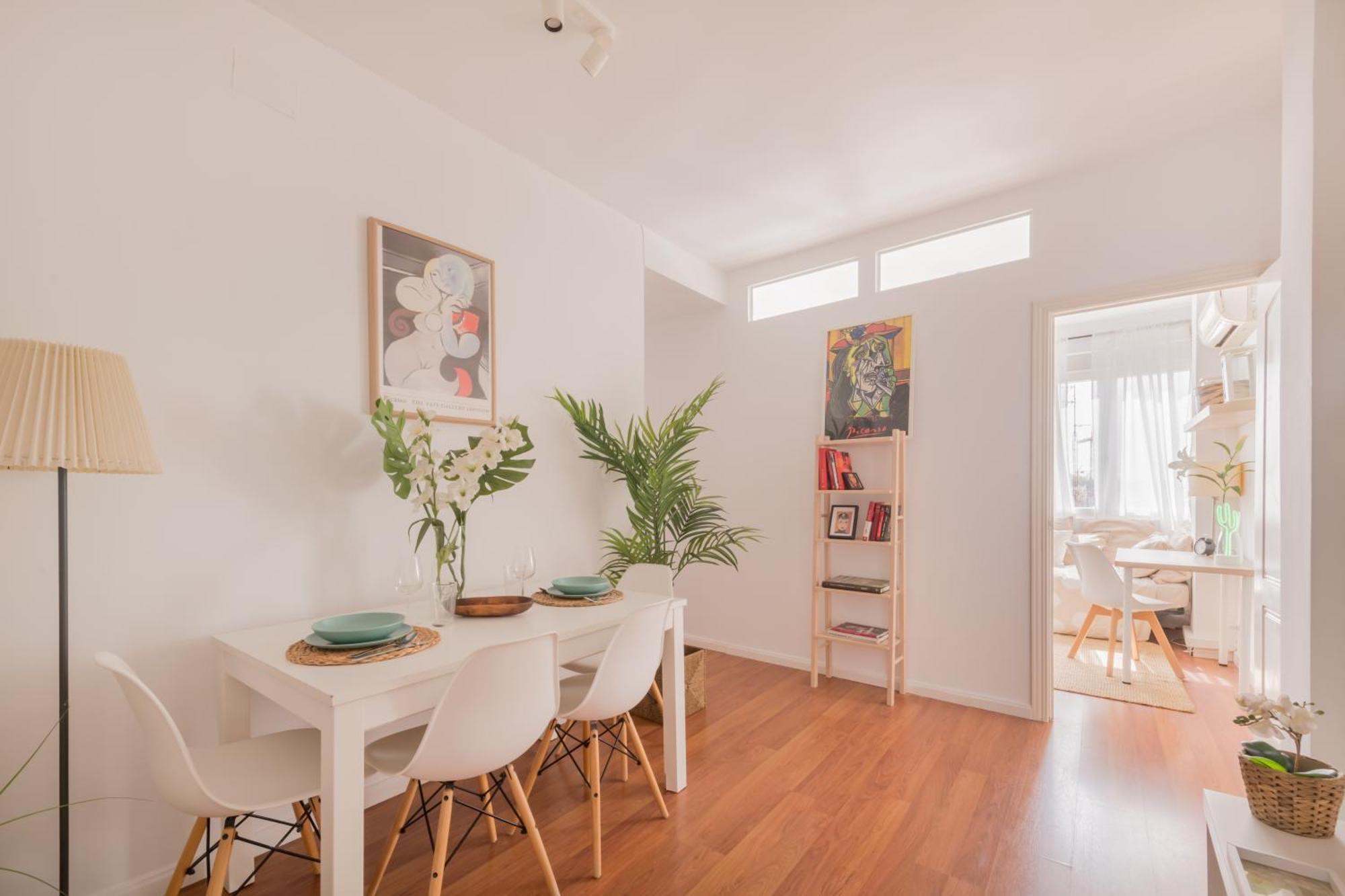 Sunny And Cozy With Ensuite Bathroom Madrid
