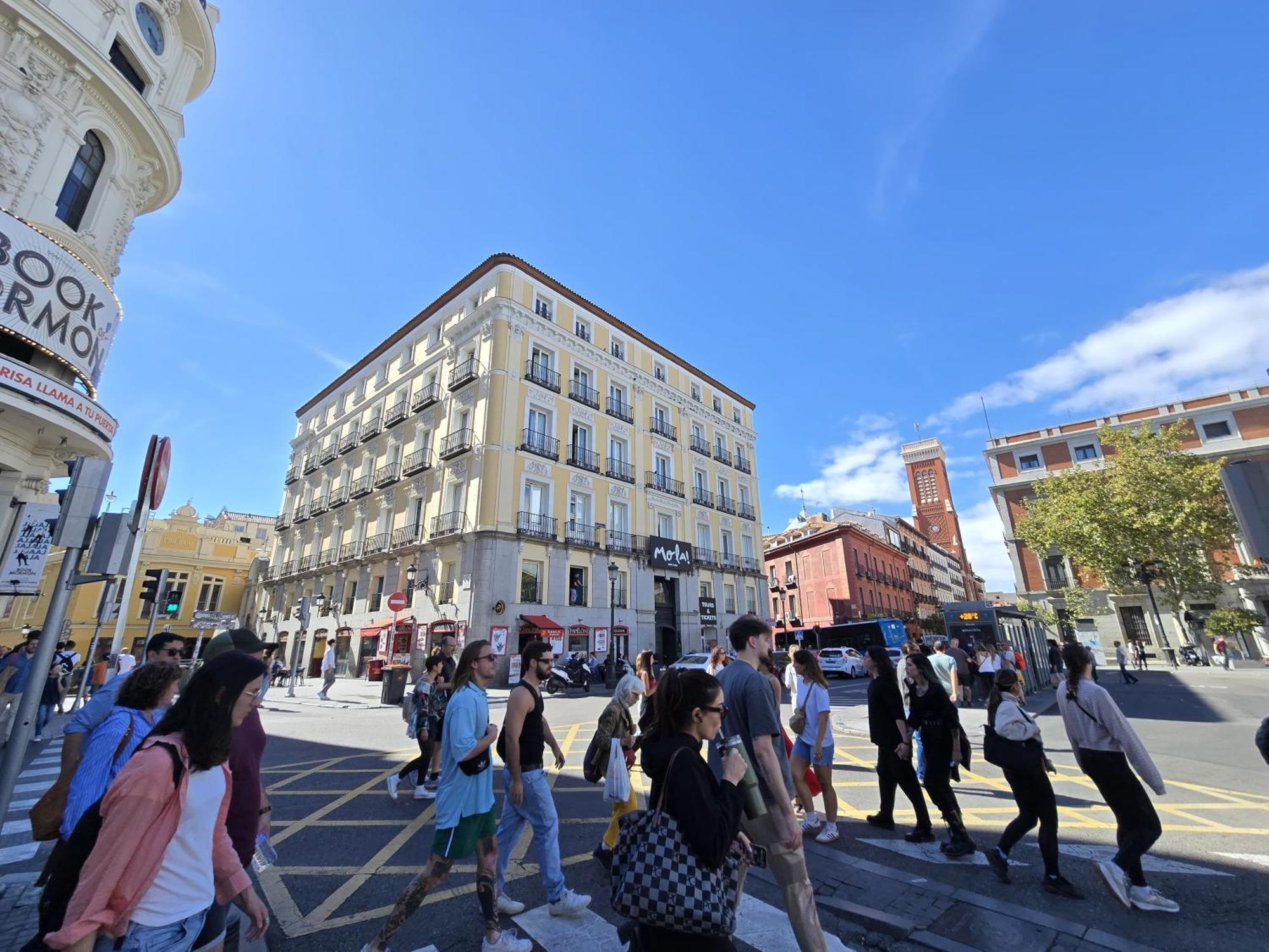 Ch Cruz Guest house Madrid