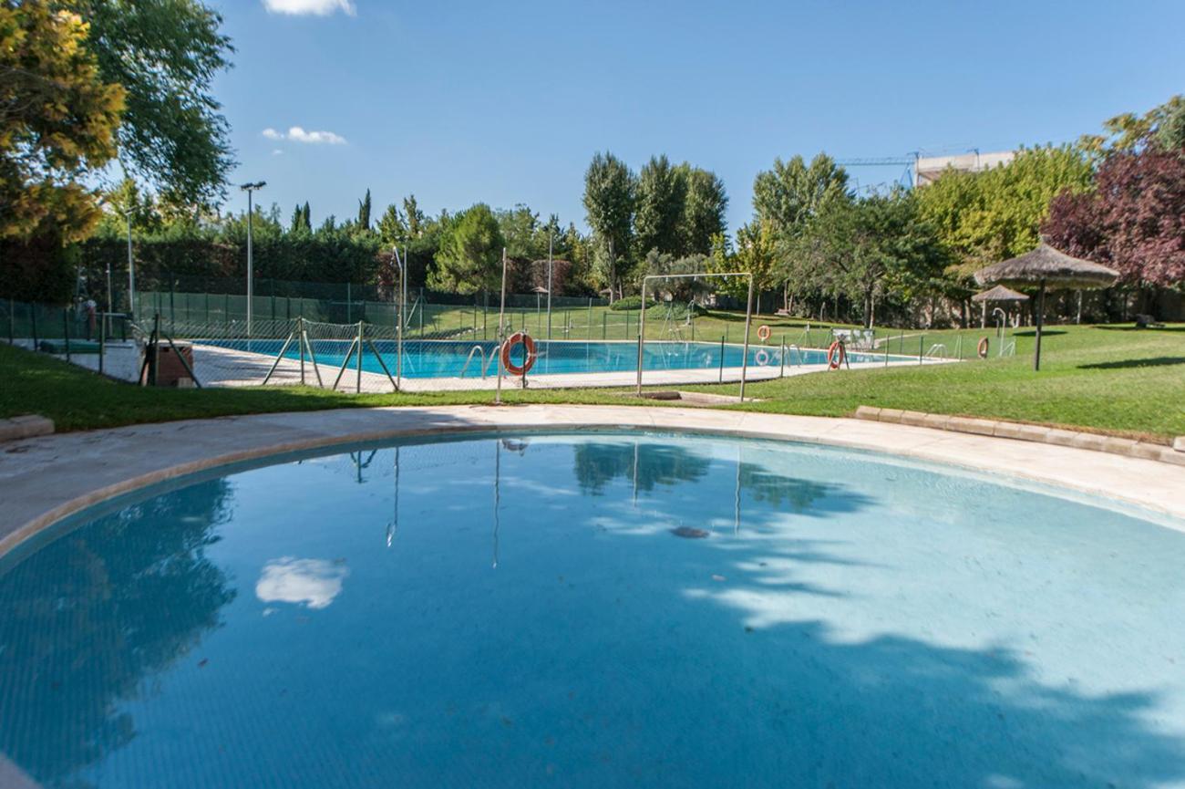 Elegante Con Parking Y Gym En Urbanizacion De Lujo En Aravaca Apartment *