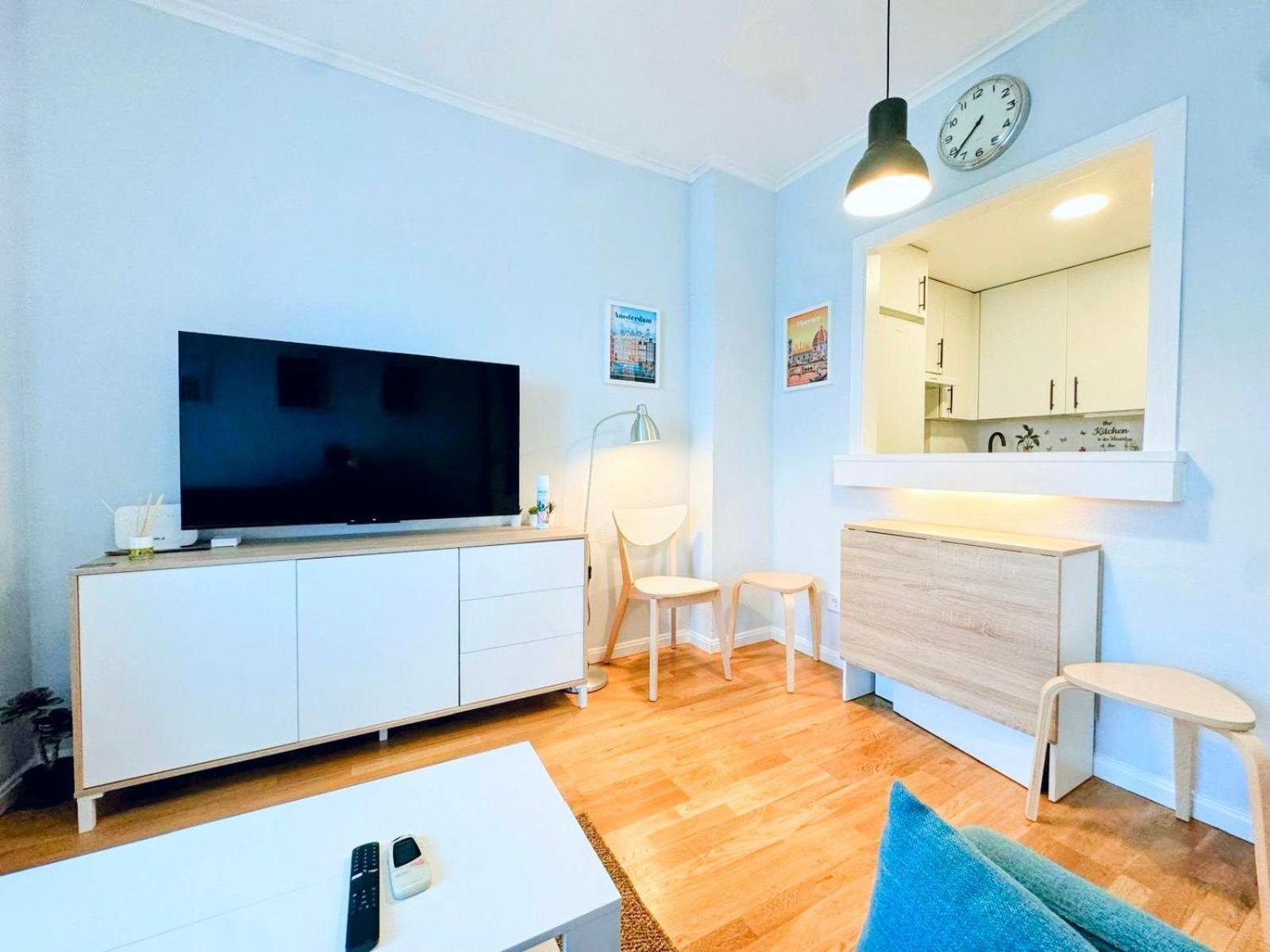 Apartamento Airport Plenilunio By Bebalmy *