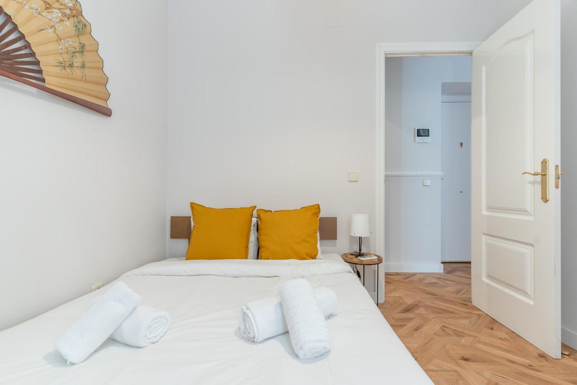 Apartment Bright Cozy-2bedrooms 1bath-anton Martin