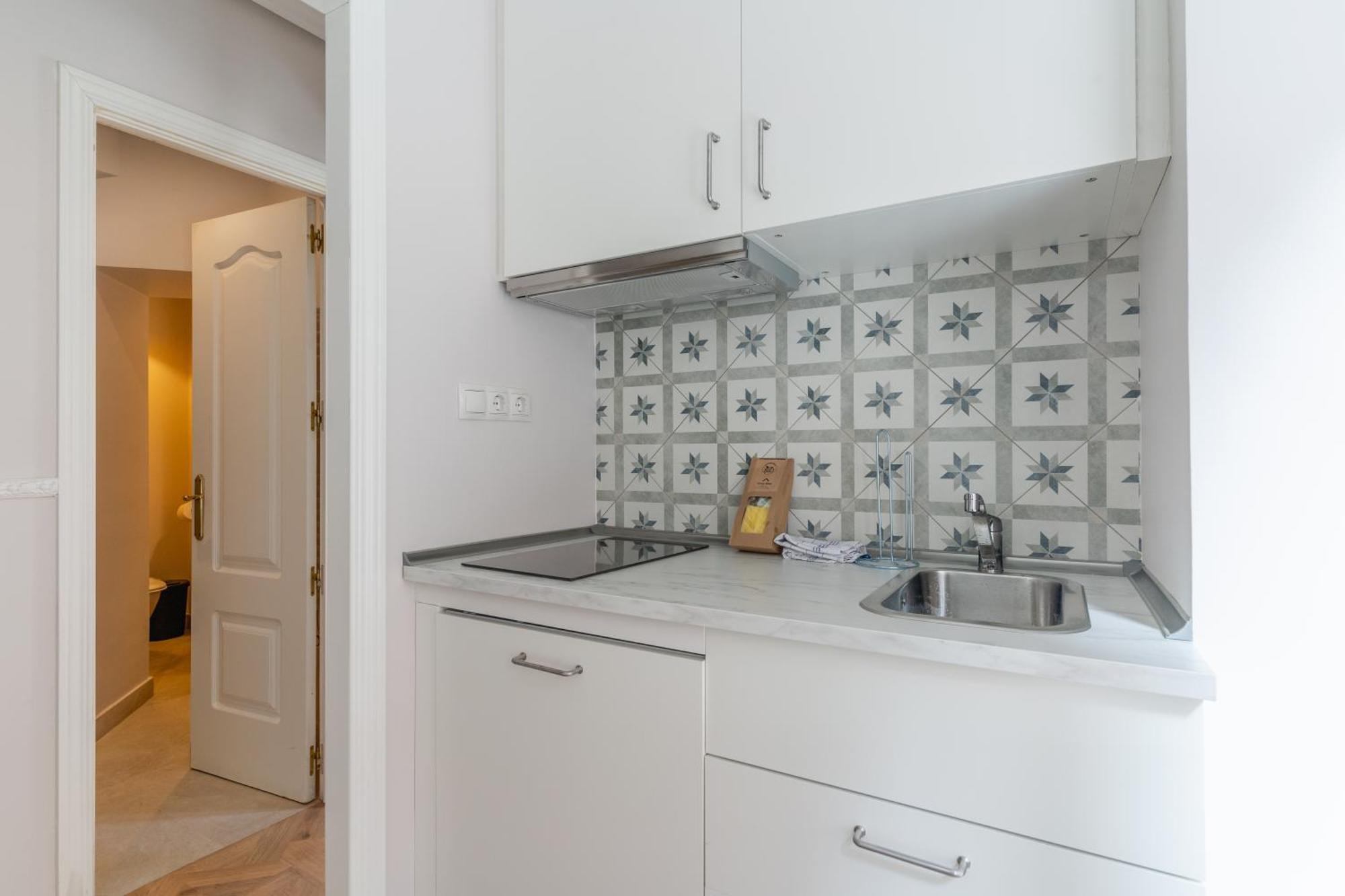 Apartment Bright Cozy-2bedrooms 1bath-anton Martin