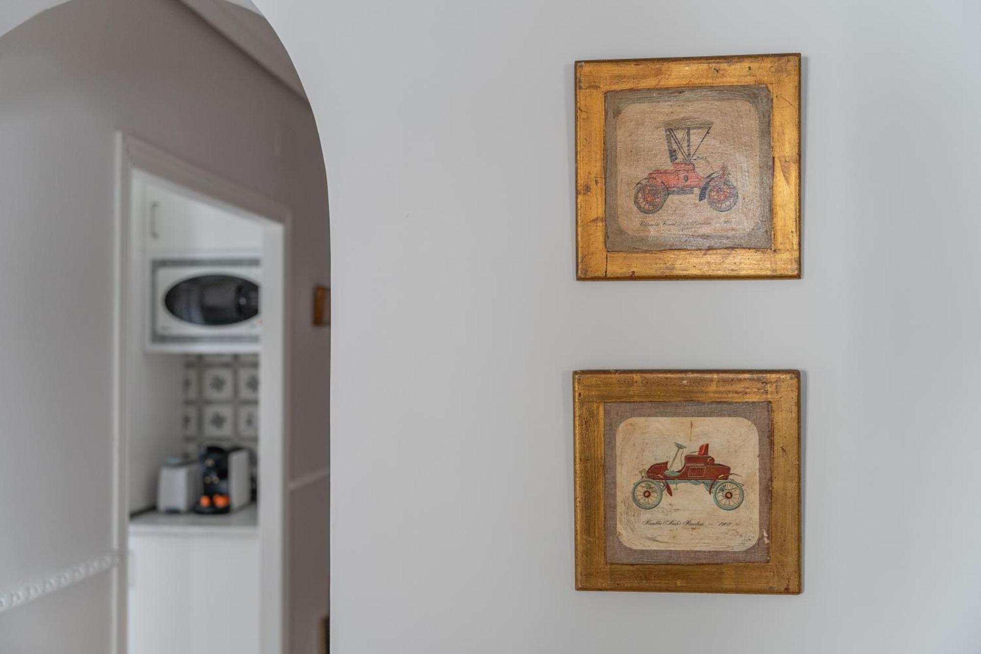 Bright Cozy-2bedrooms 1bath-anton Martin Apartment