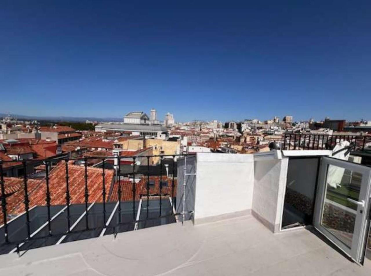 El Tiempo * Madrid