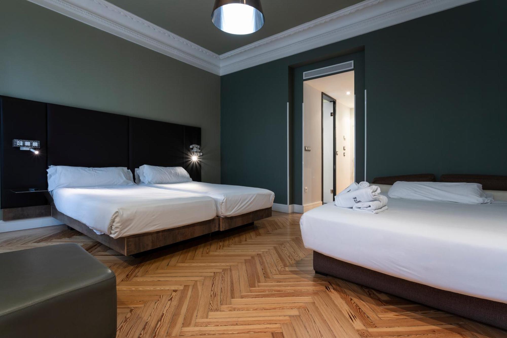 Hotel Petit Palace Lealtad Plaza 4*