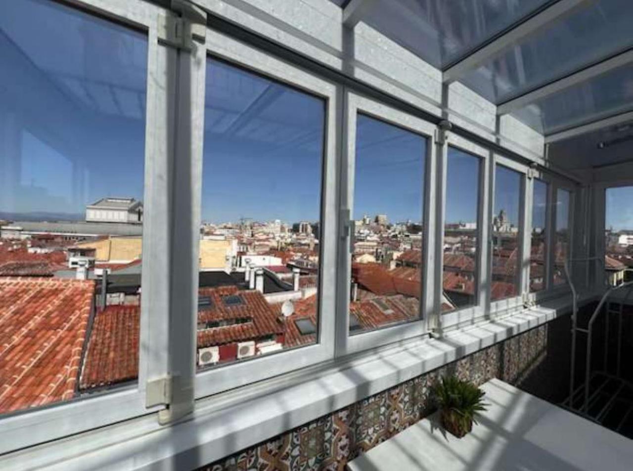 El Tiempo Apartment