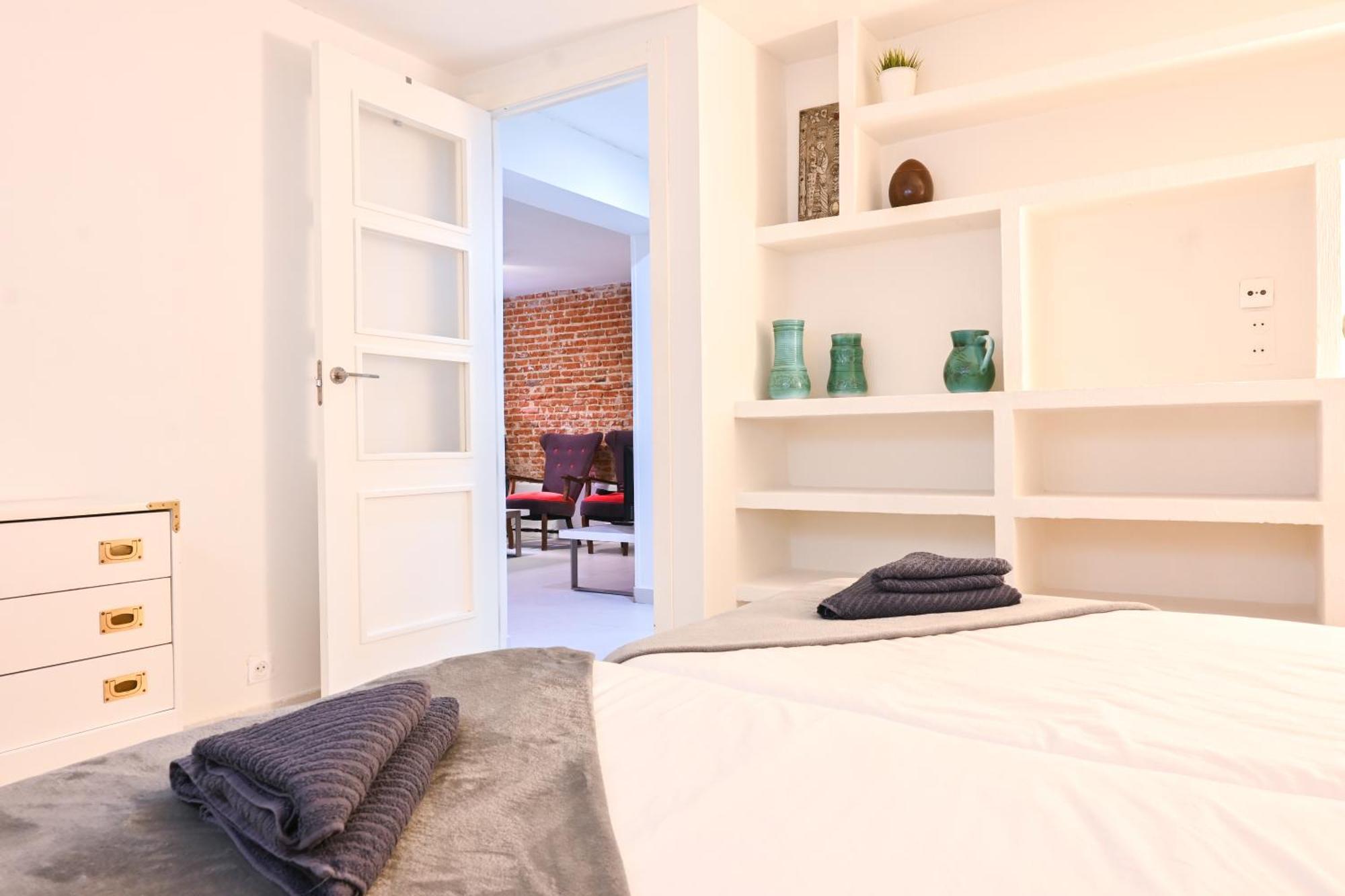 Apartment For Alfonso Xiii Temporal Axiii83 Madrid