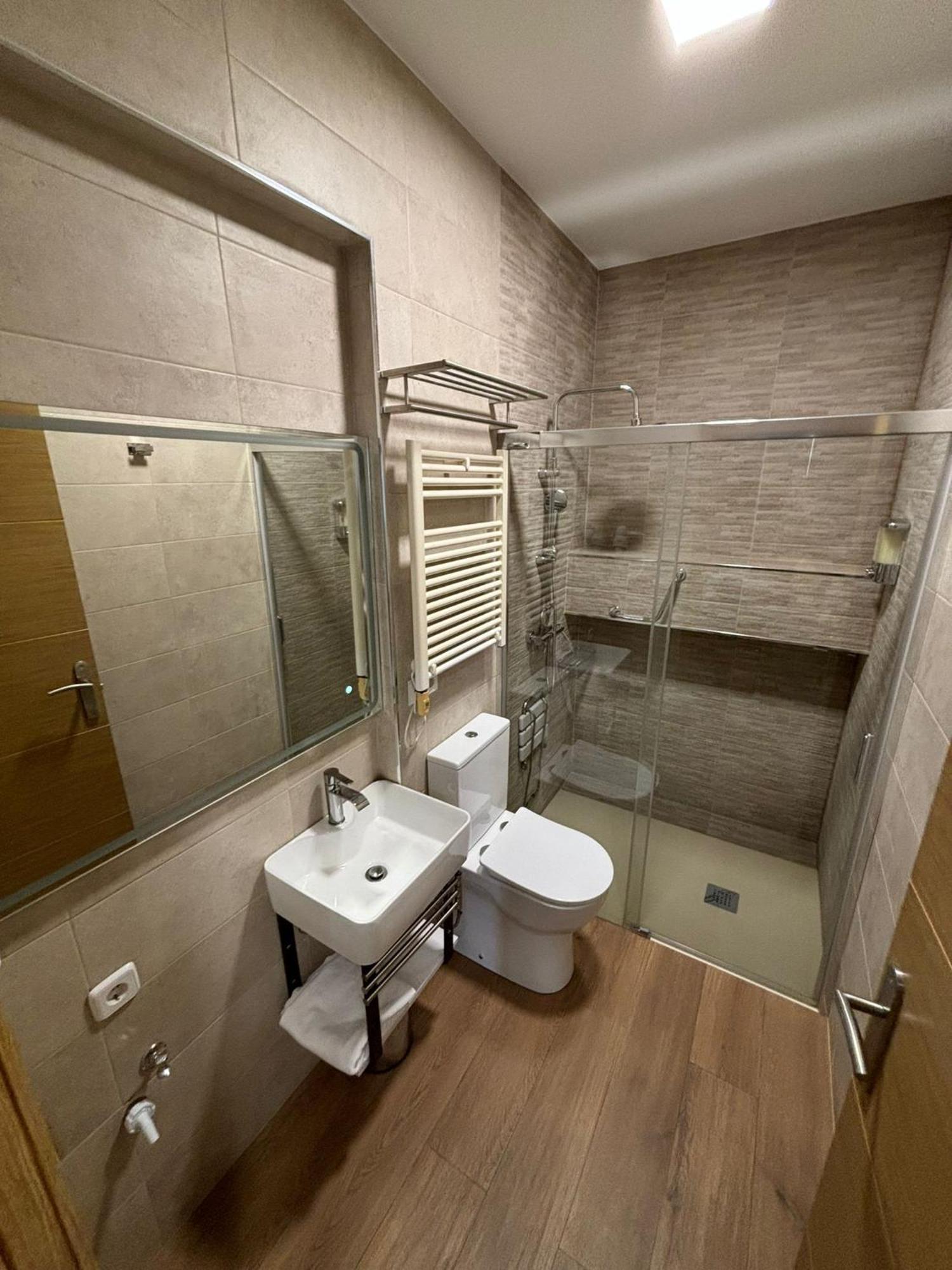 Apartment Deluxe Barajas