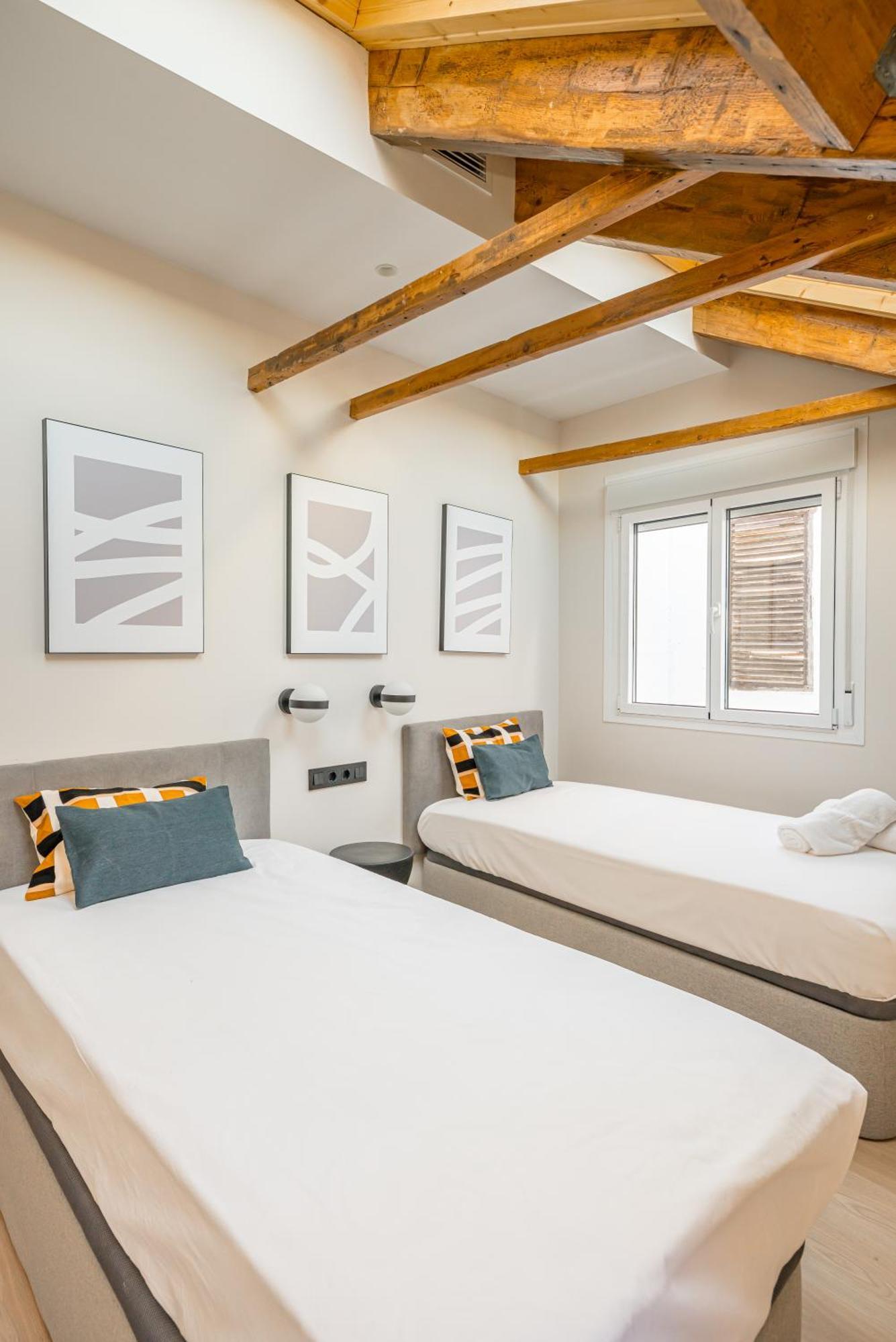 Gran Via Xv Calle De Conchas 4br 4bh Lejlighed Madrid