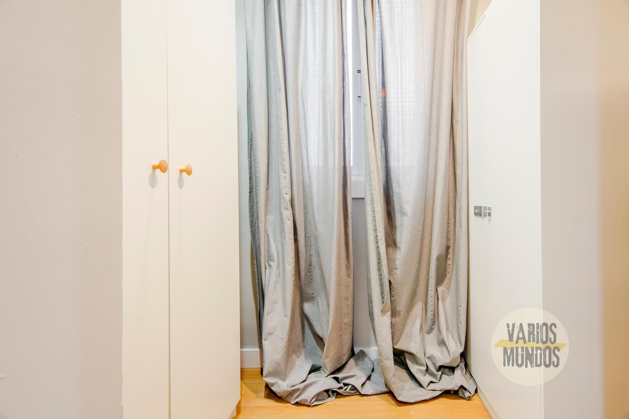 Lejlighed Modern & Cool Interior Design A 20 Metros Del Retiro E1 *