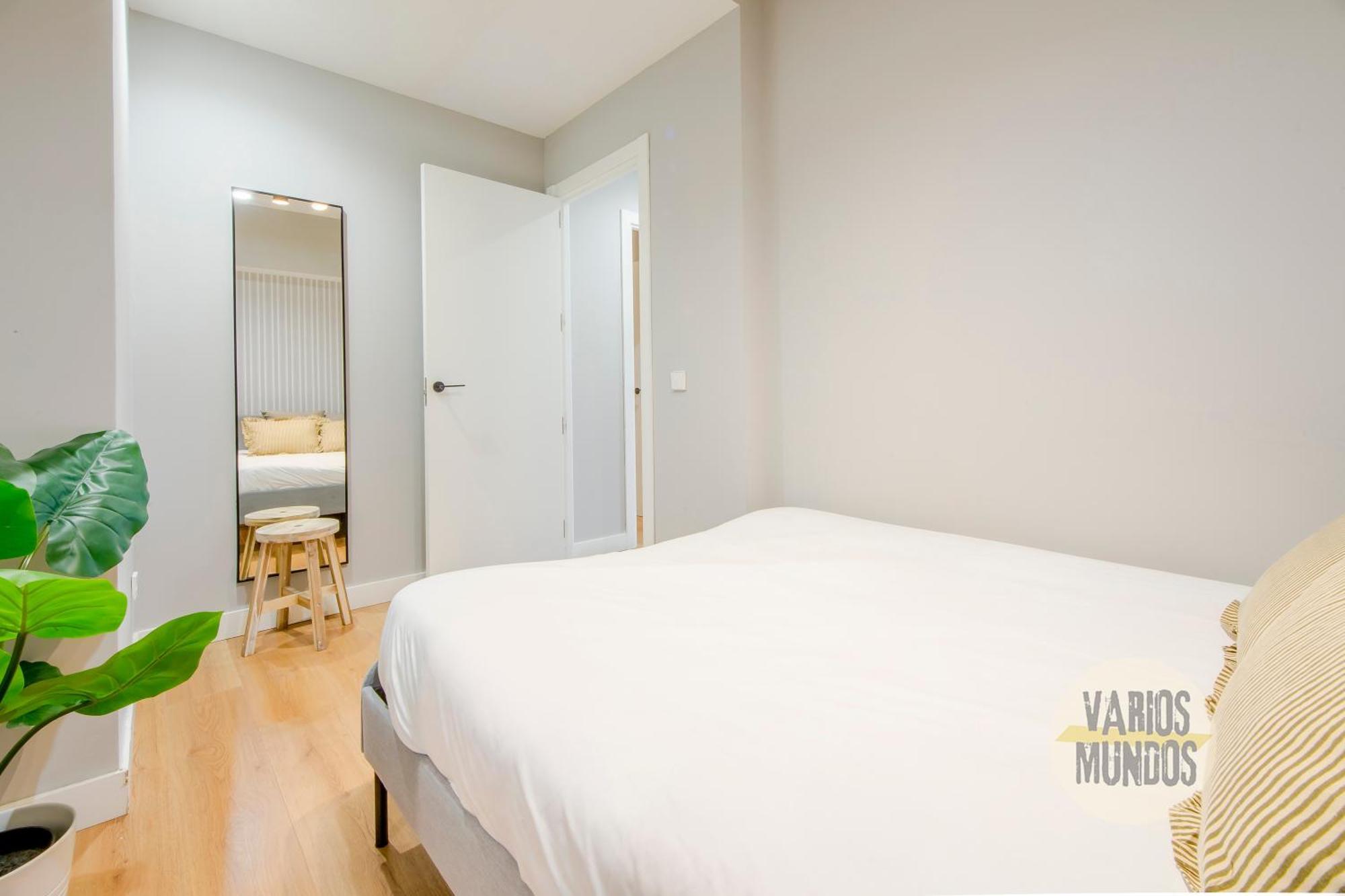Modern & Cool Interior Design A 20 Metros Del Retiro E1 Lejlighed