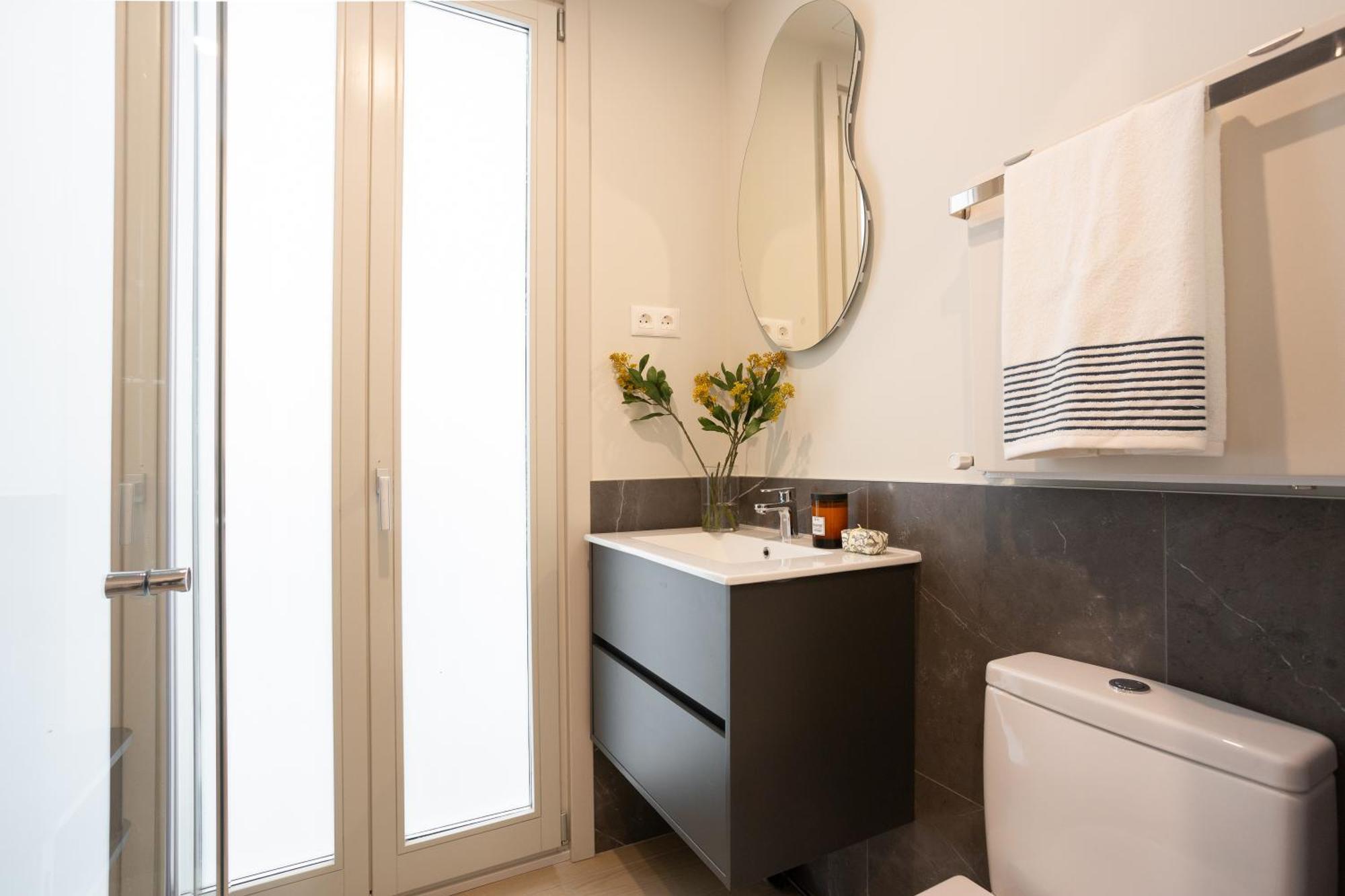 San Bernardo - Darya Living Apartment Madrid