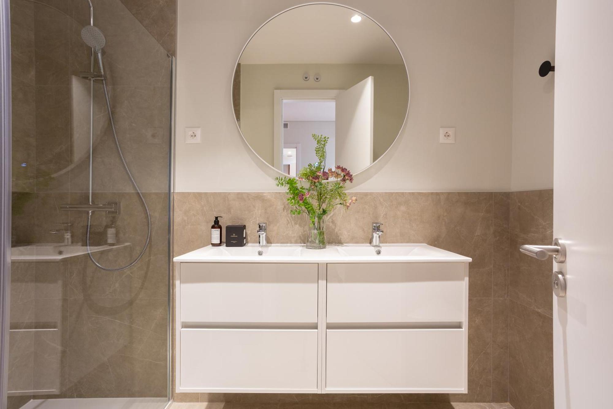 Apartment San Bernardo - Darya Living Madrid