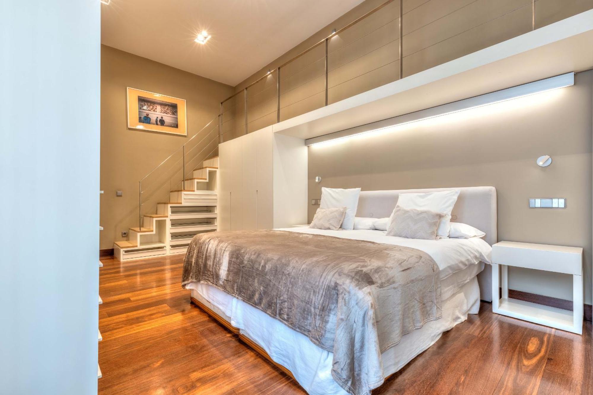 Gran Via Place Apartment