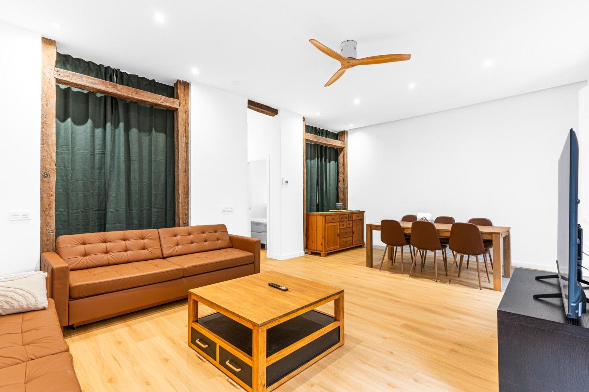 Lejlighed Vr Jeronima Madrid