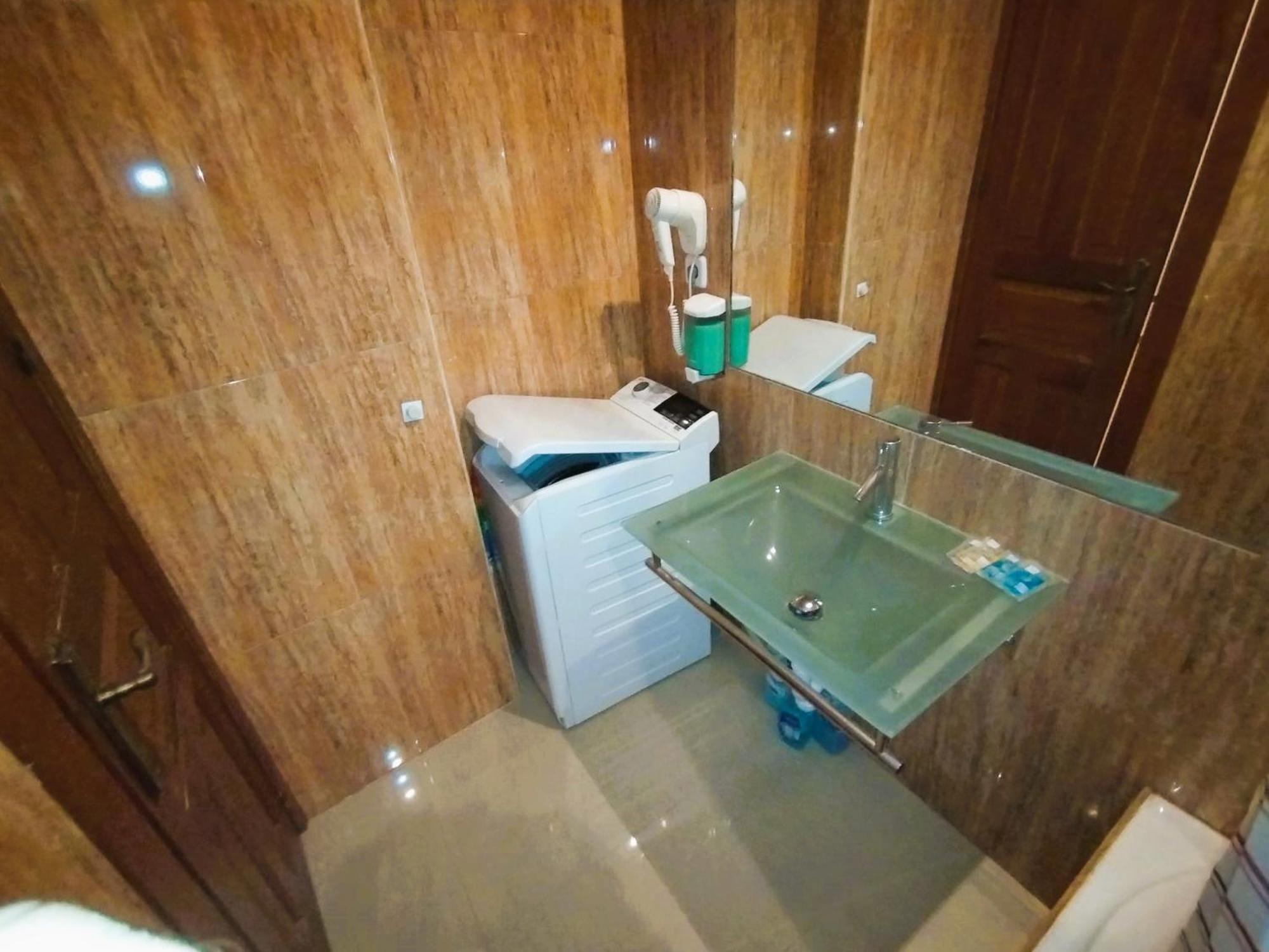 Piso 7 - Puerta Del Sol Apartamento *