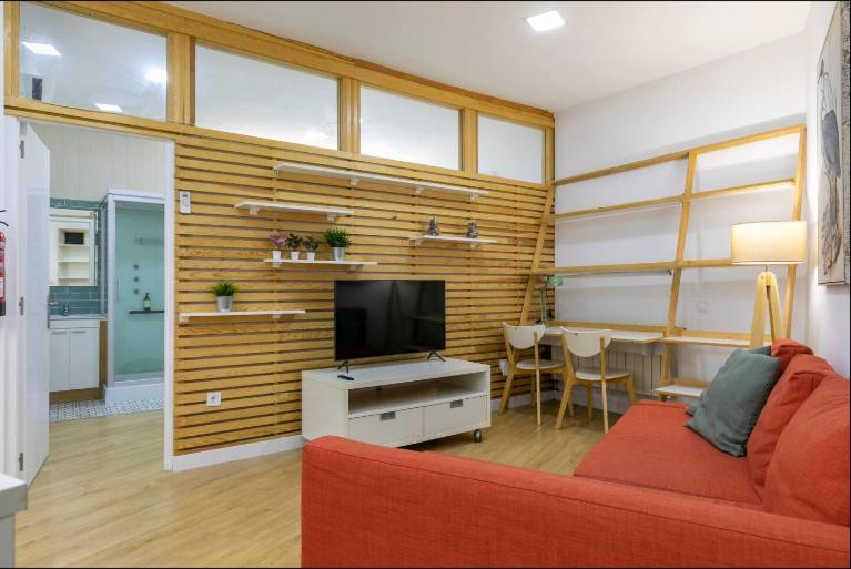 Apartment Charming Vistillas - Madrid