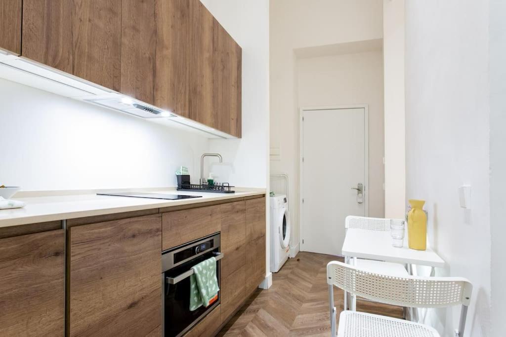 #4 Style Apt In City Center Lejlighed *