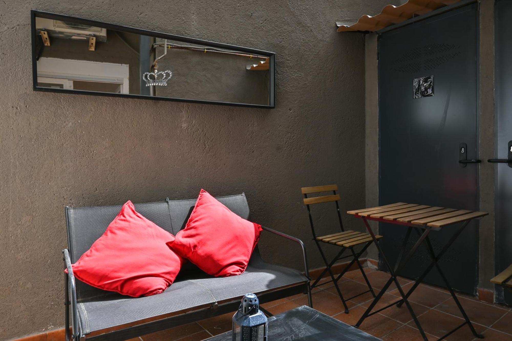 Apartment For You Encantador Apartamento Temporal De Un Dormitorio Con Patio En Vallecas Fig57b *
