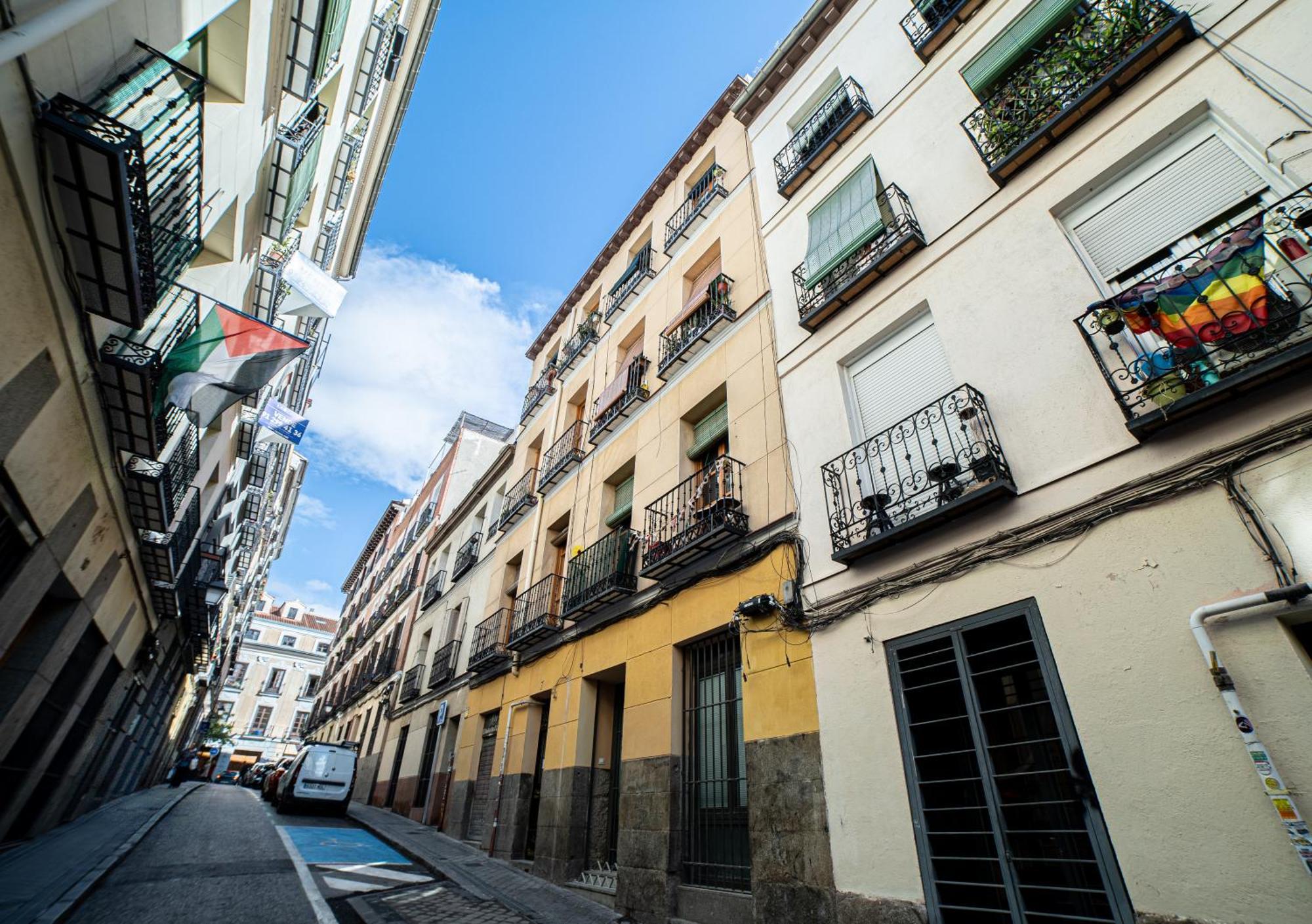 New Flat , Modern , Wifi, 10min Sol, 5 Reina Sofia * Madrid