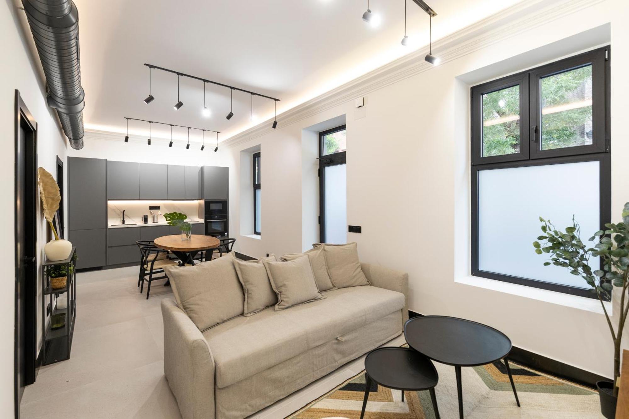 Luxury Almagro 2bd-3bth By Madrid4you Apartment Madrid
