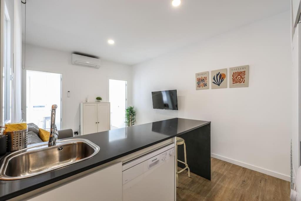 Urban Tranquility In - Just Relax & Enjoy Apartamento Madrid