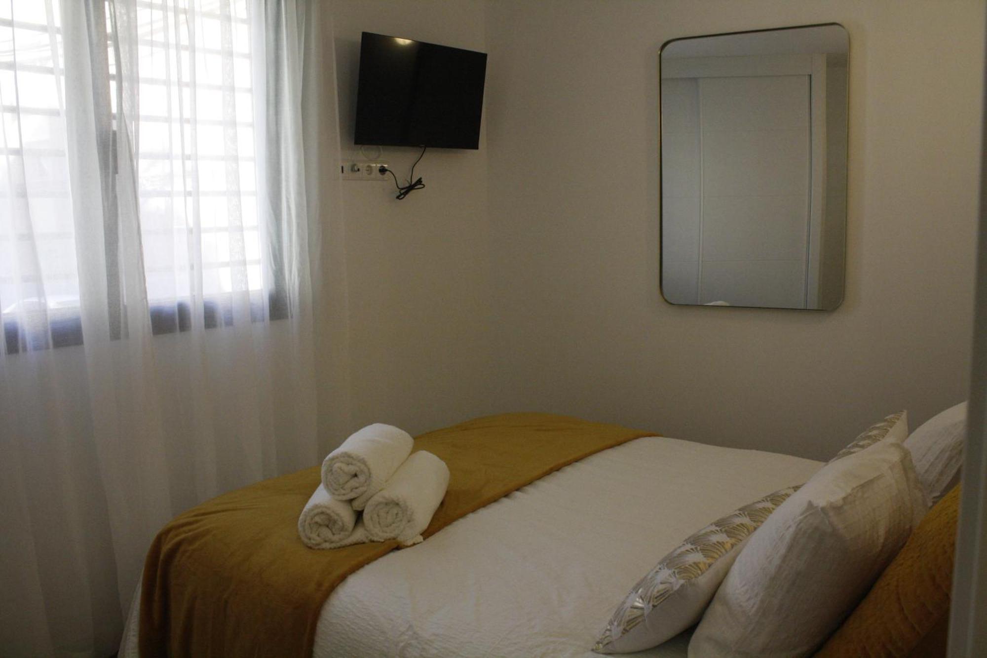 Urban Suites- Nuevo Apartahotel-7 Boutique Full Equiped Madrid
