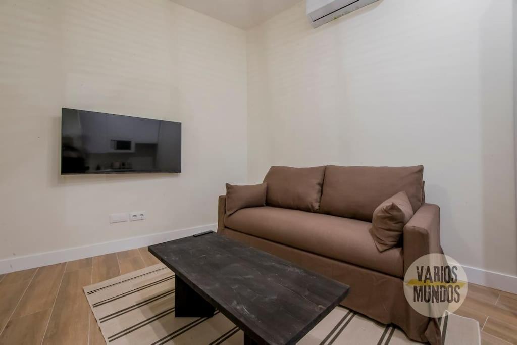 Cozy Y Centrico 6pax En Plaza Del Carmen E2 Apartment Madrid