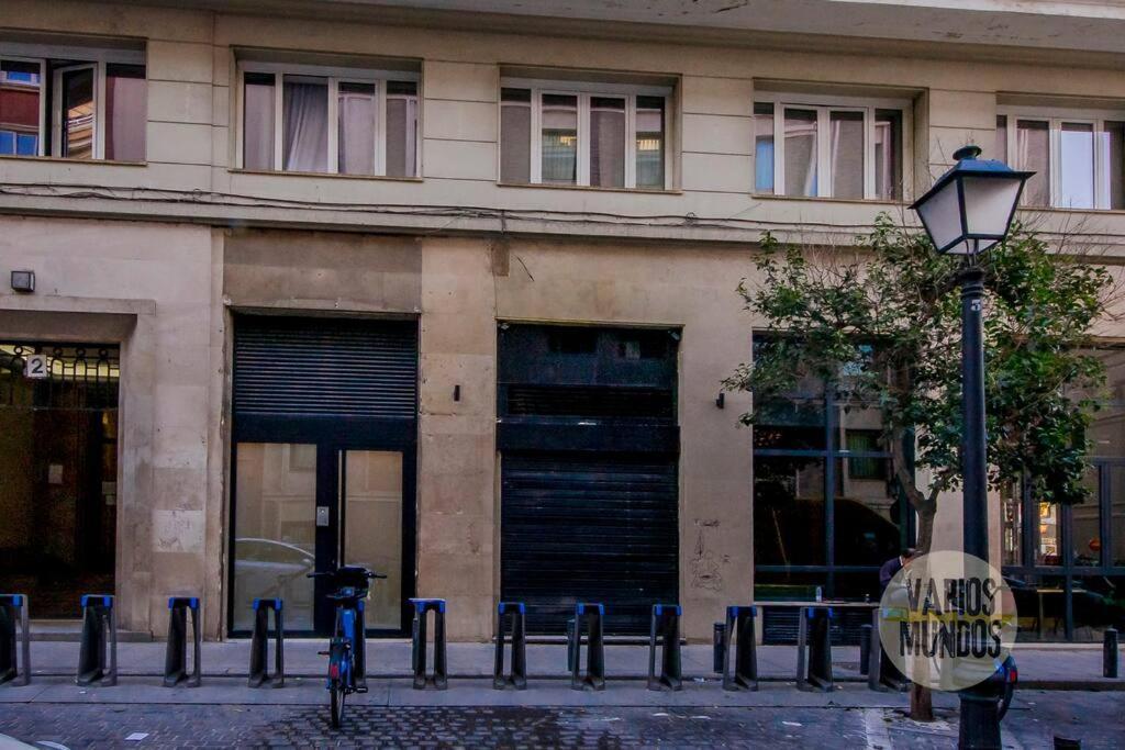 Apartamento Nuevo Y Centrico 7px En Plena Plaza Del Carmen E2 *