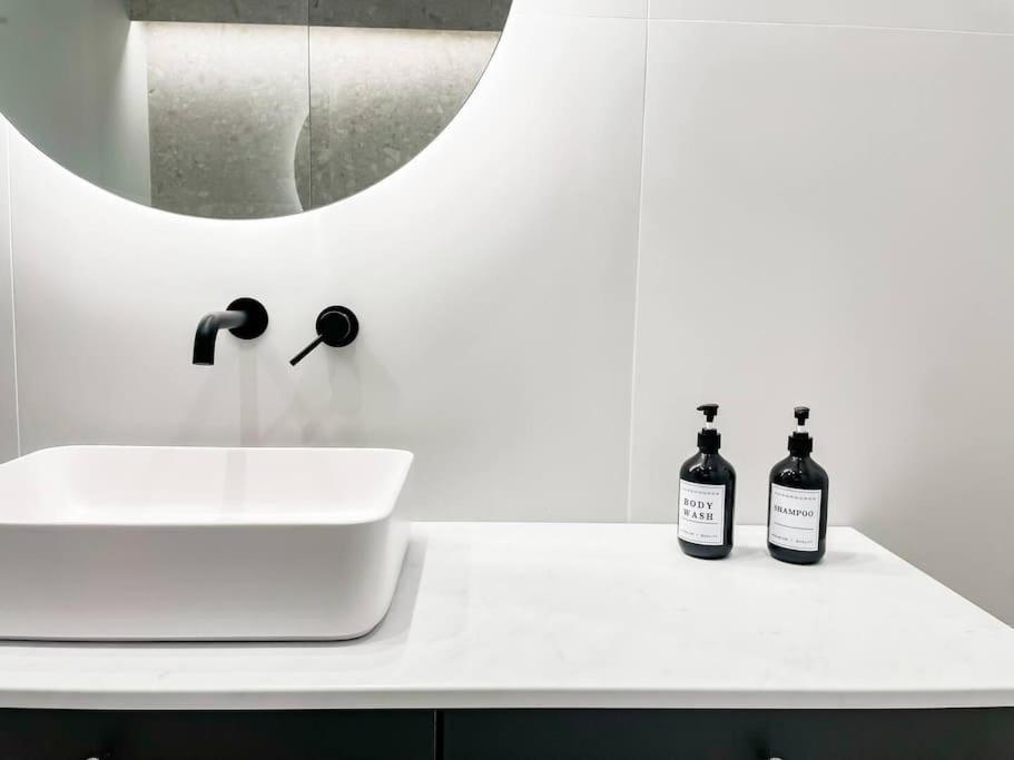 Apartment Breton De Herreros 54 *