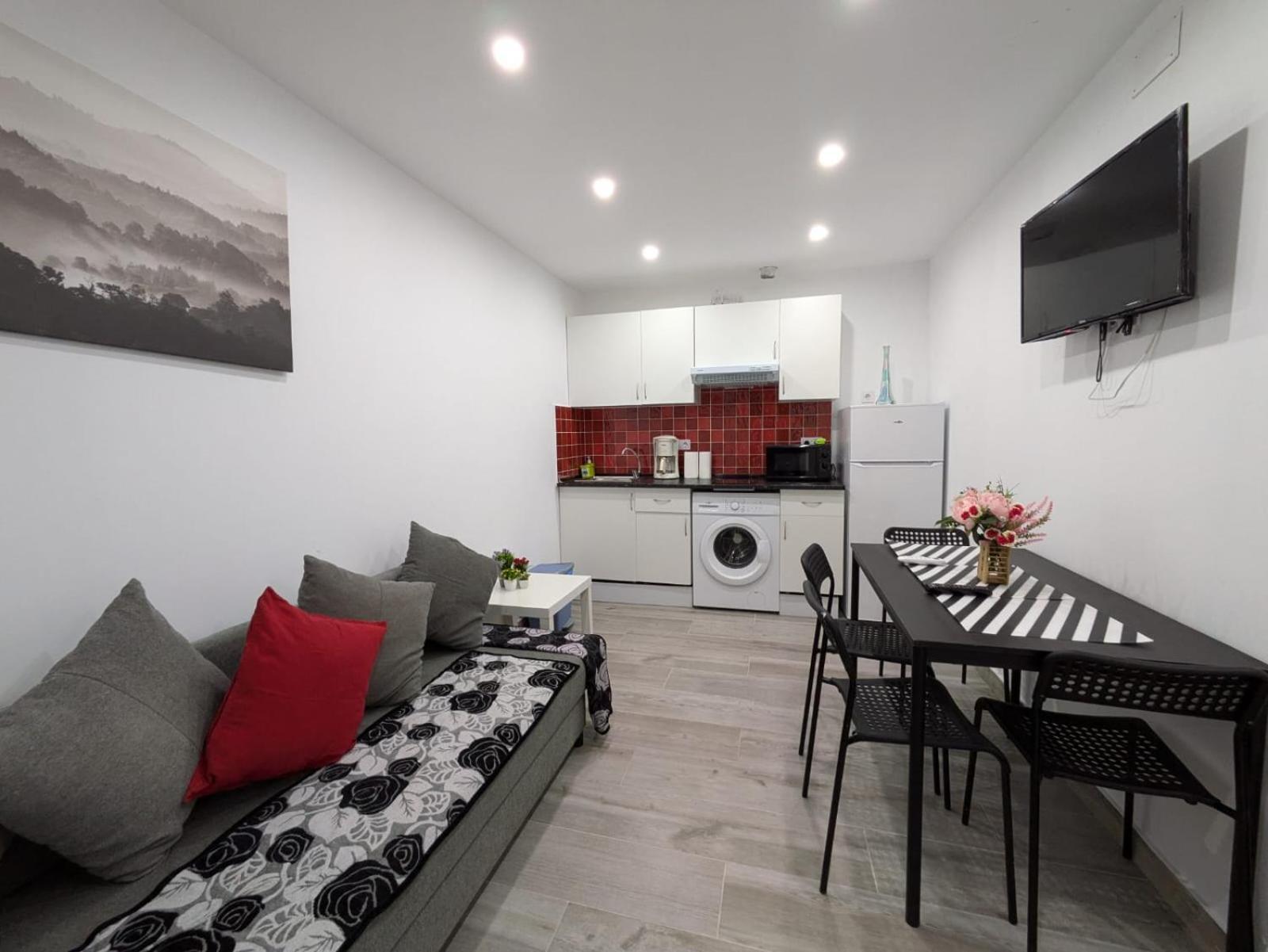 Metropolitan Vallecas Apartment