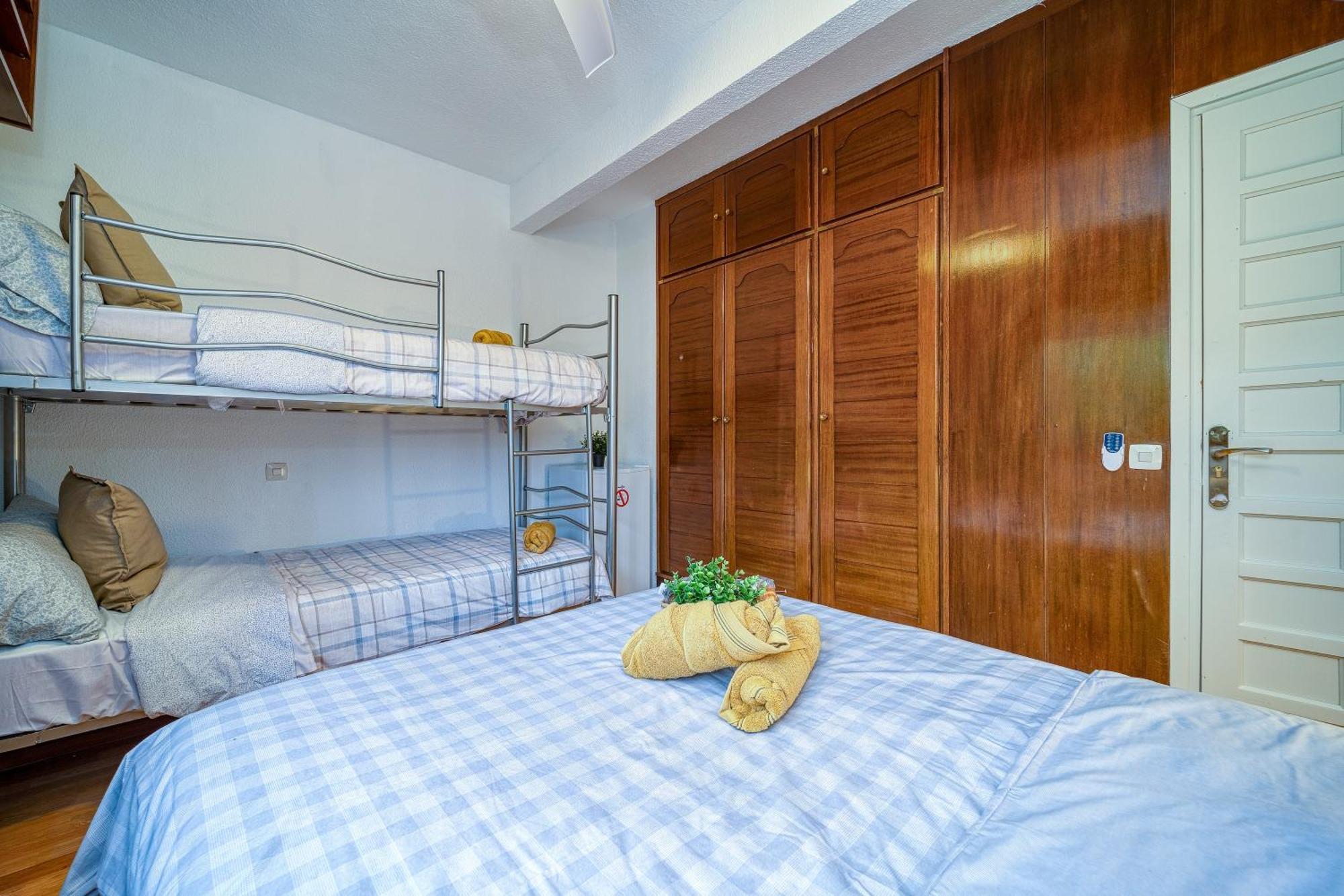 P Casacafe Calle Carlos Dubois 3 Lejlighedshotel Madrid