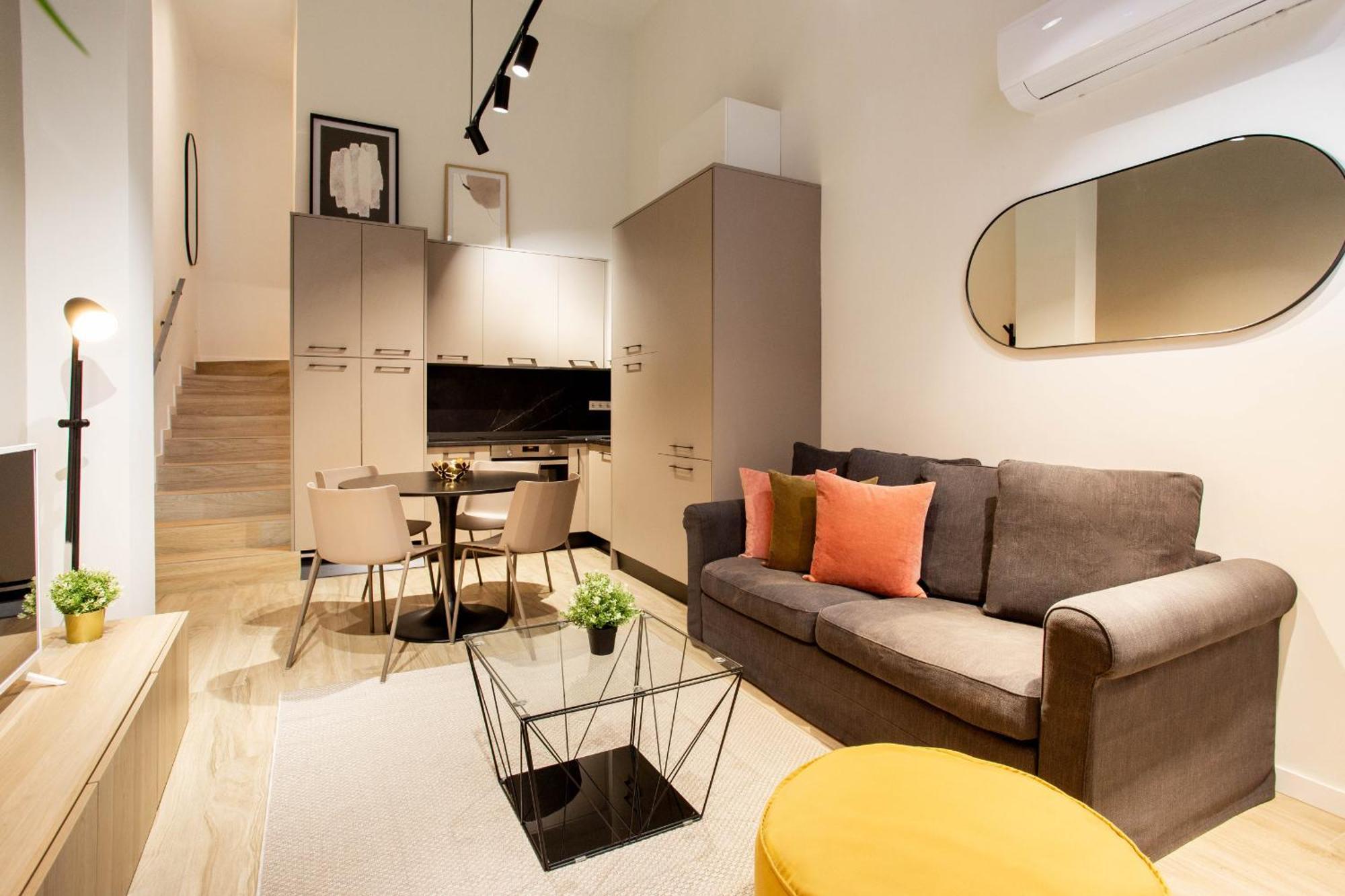 Castilla En Apartamento Madri