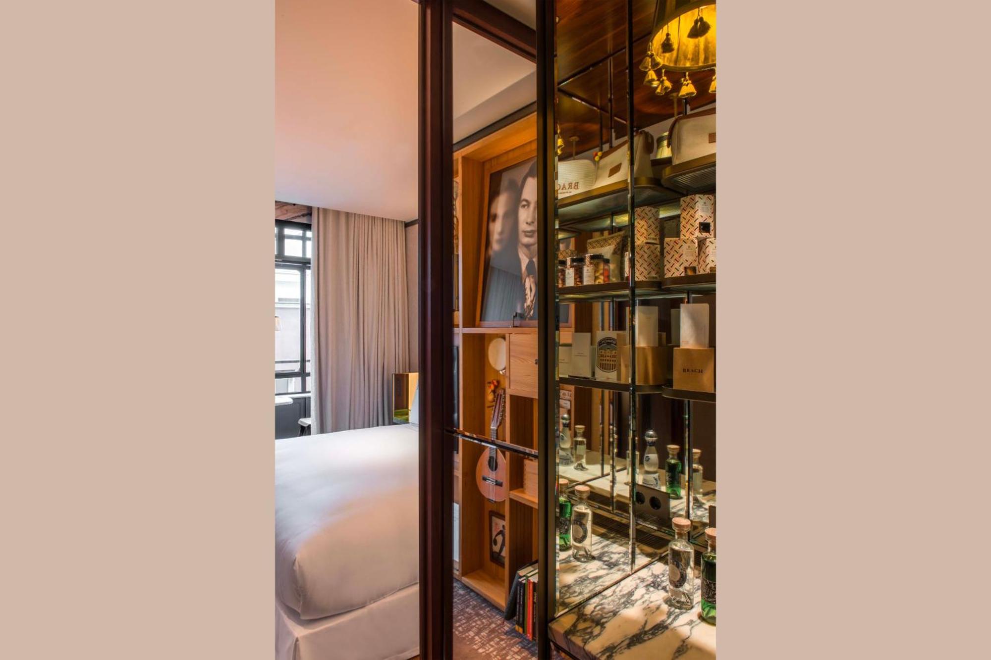 Brach - Evok Collection Hotel Madri