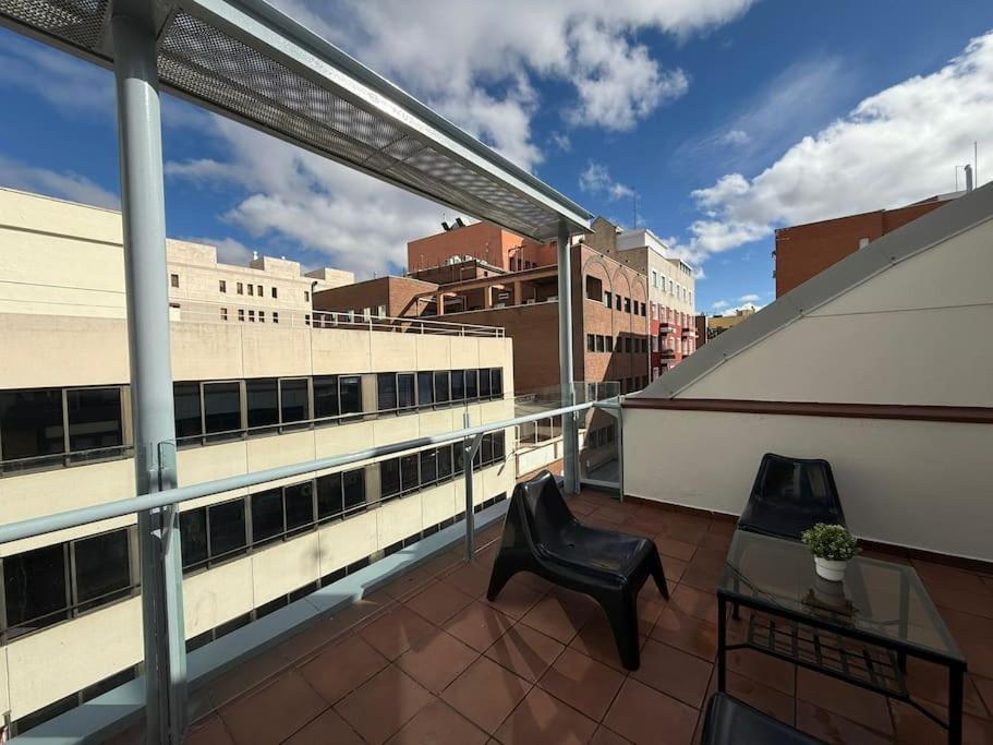 Stunning Penthouse In Tetuan For 4 Pax - Coruna Madri
