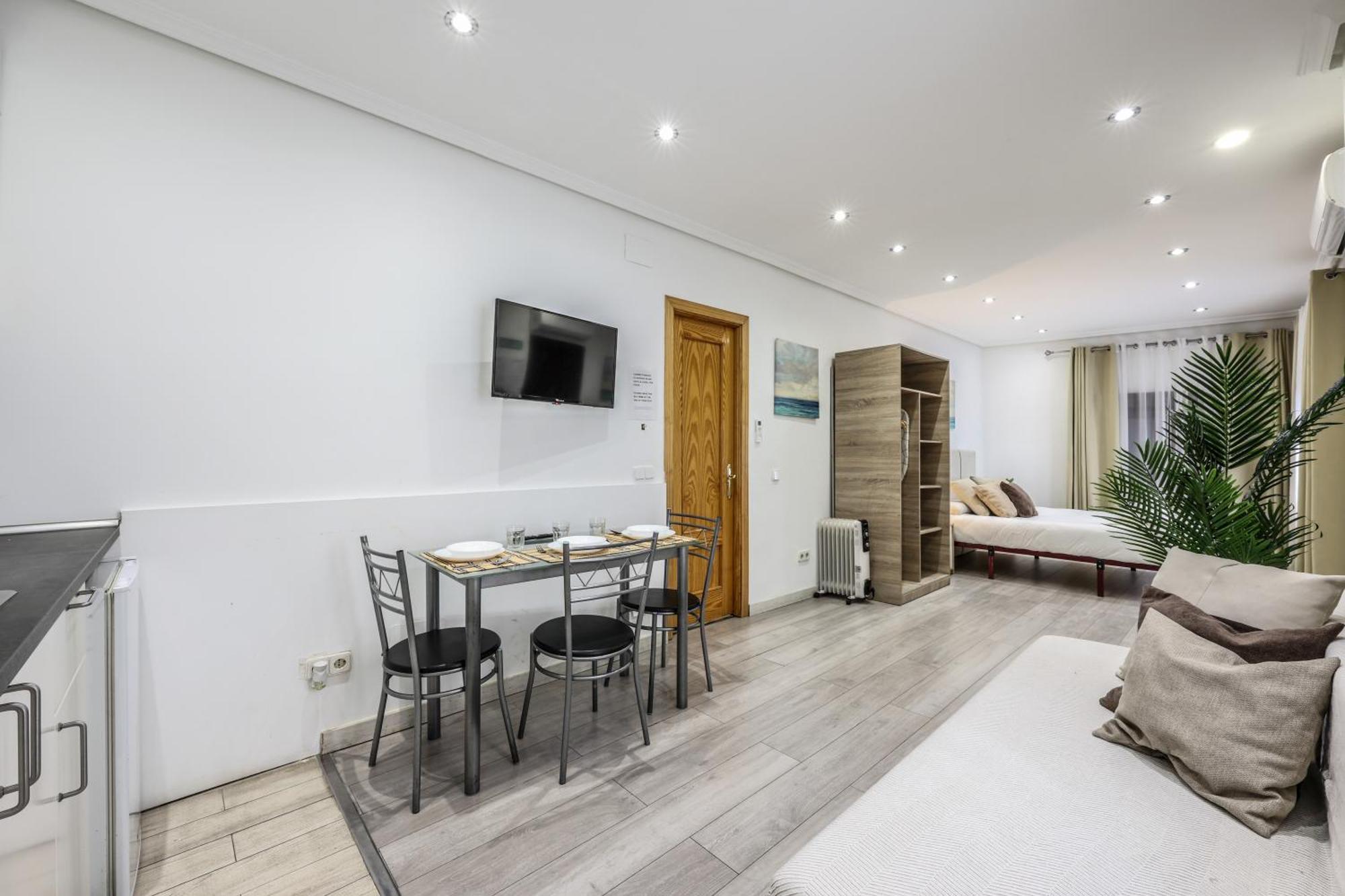 Classy Close To Retiro Park, Apartment